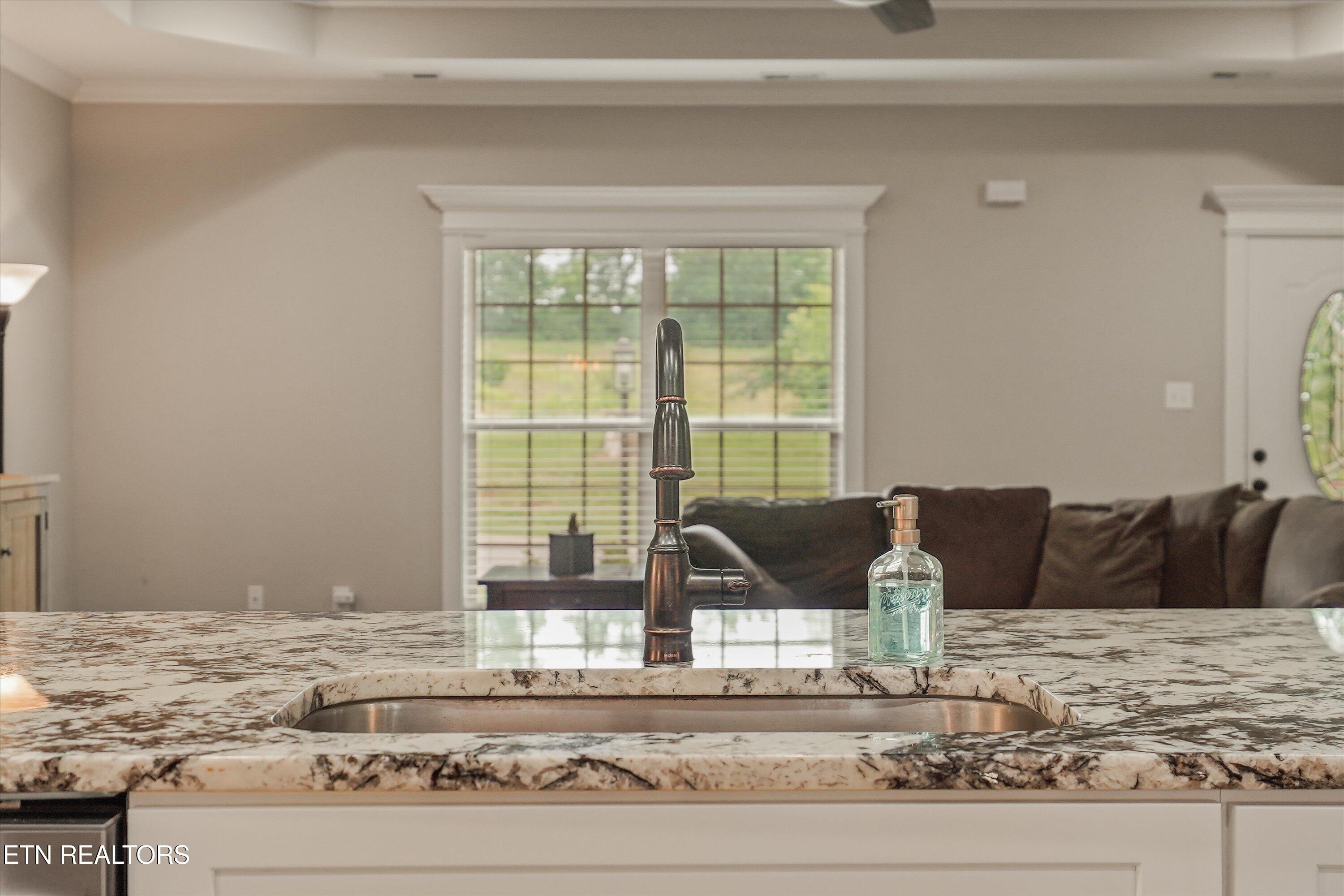 2311 Torrey Pines Drive Maryville TN 37801
