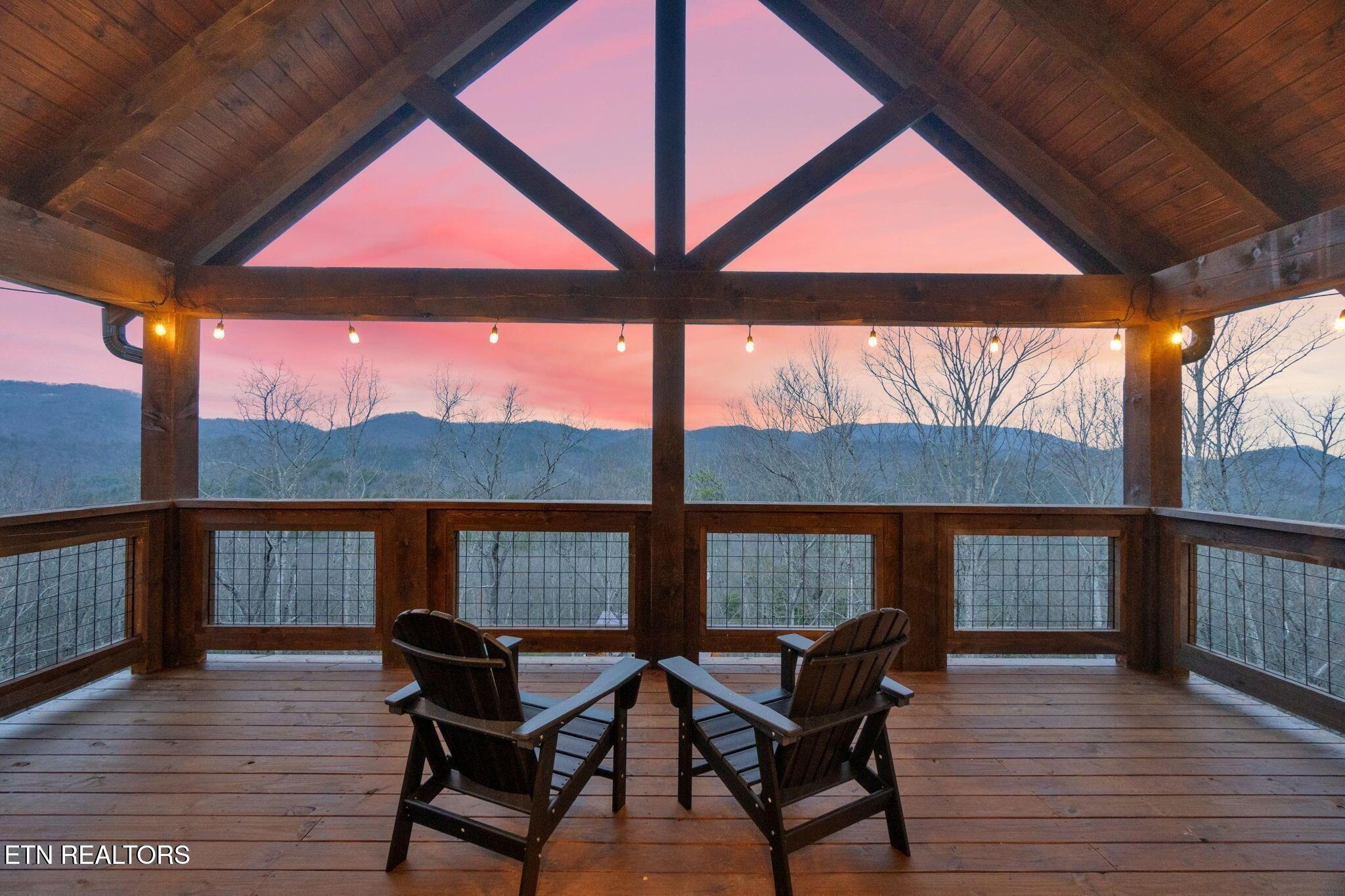 5016 Long Rifle Road Walland TN 37886