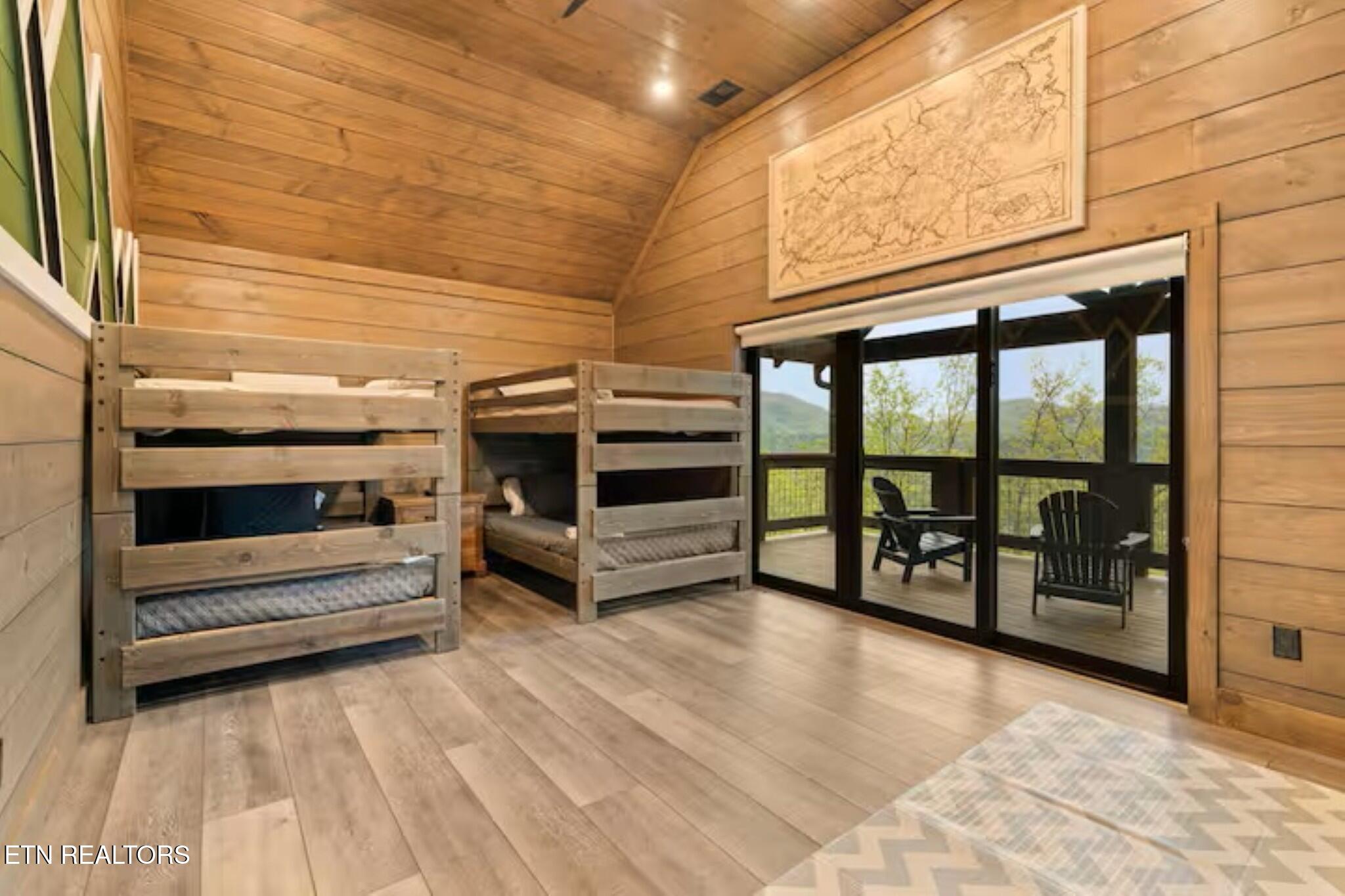 5016 Long Rifle Road Walland TN 37886