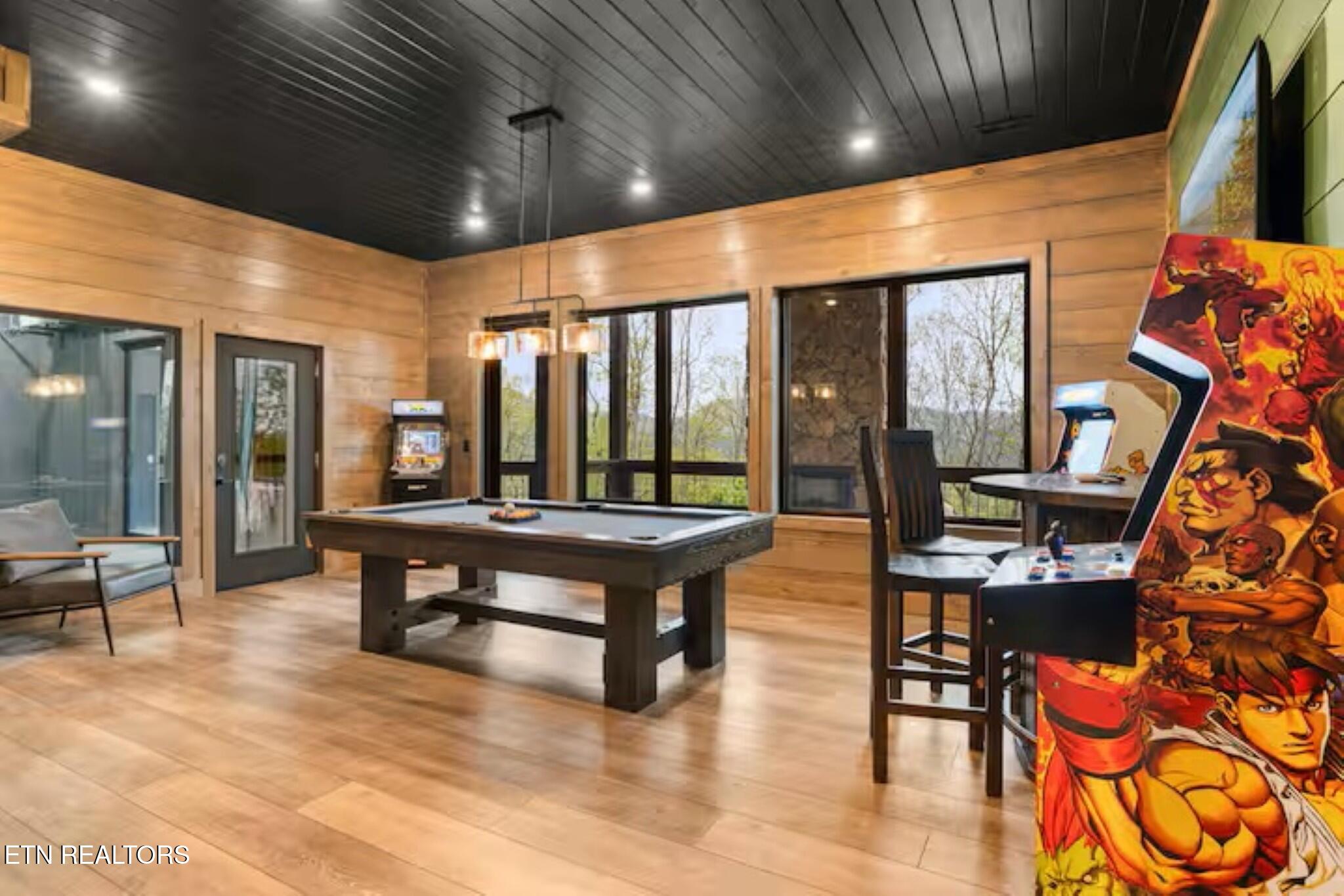 5016 Long Rifle Road Walland TN 37886