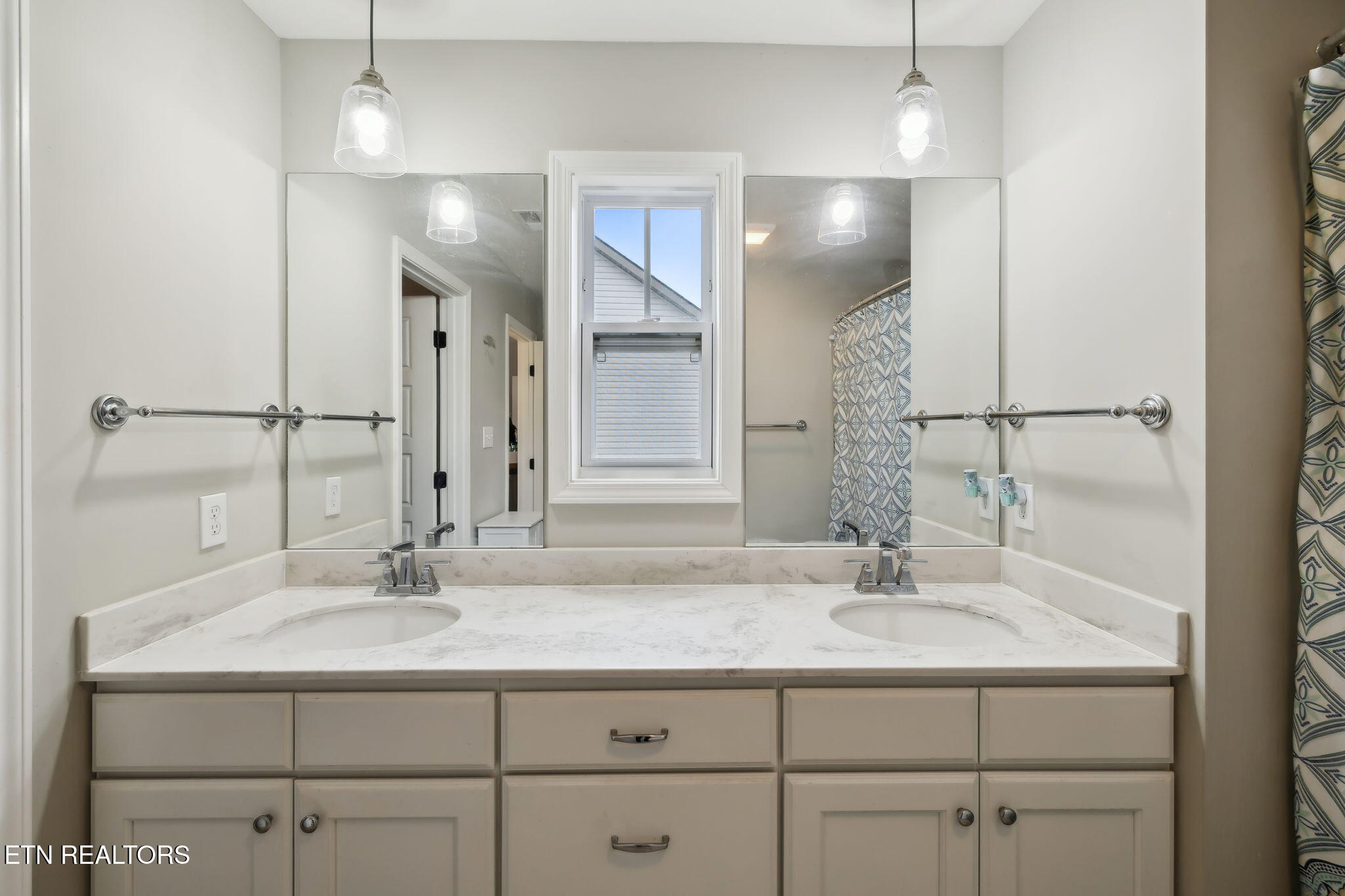 700 Drakewood Lane Knoxville TN 37924