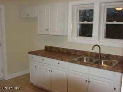 517 Cherry Street Lafollette TN 37766