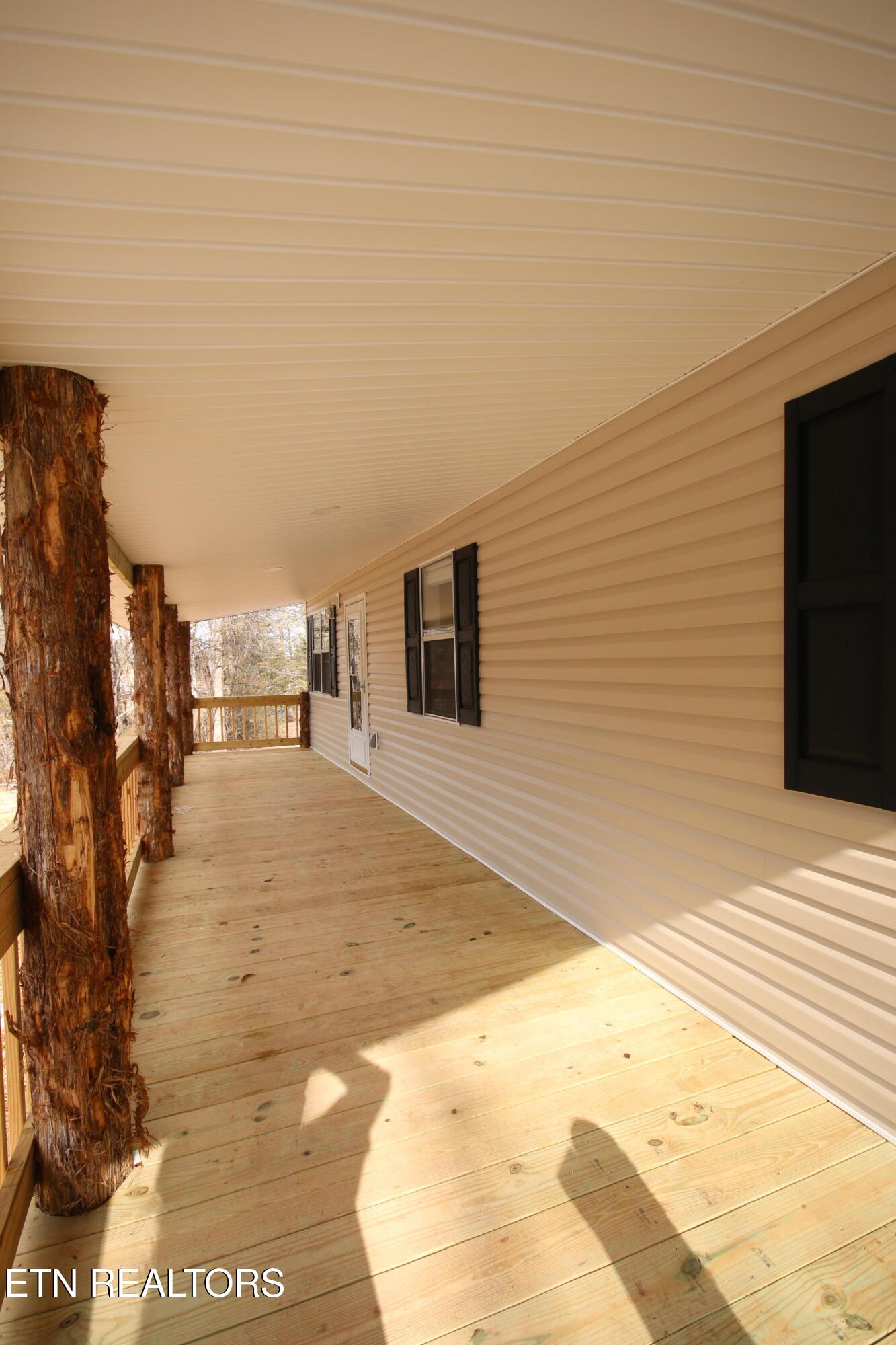 580 County Road 461 Englewood TN 37329