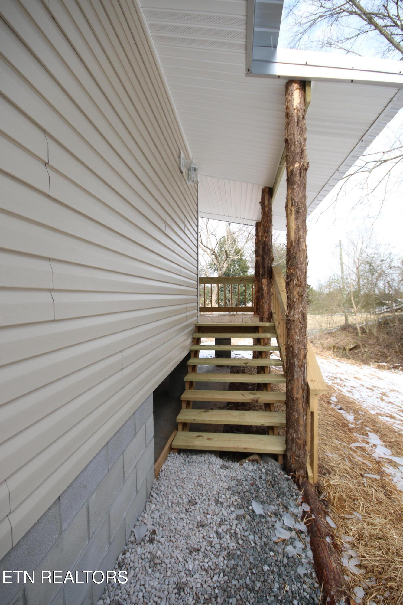 580 County Road 461 Englewood TN 37329