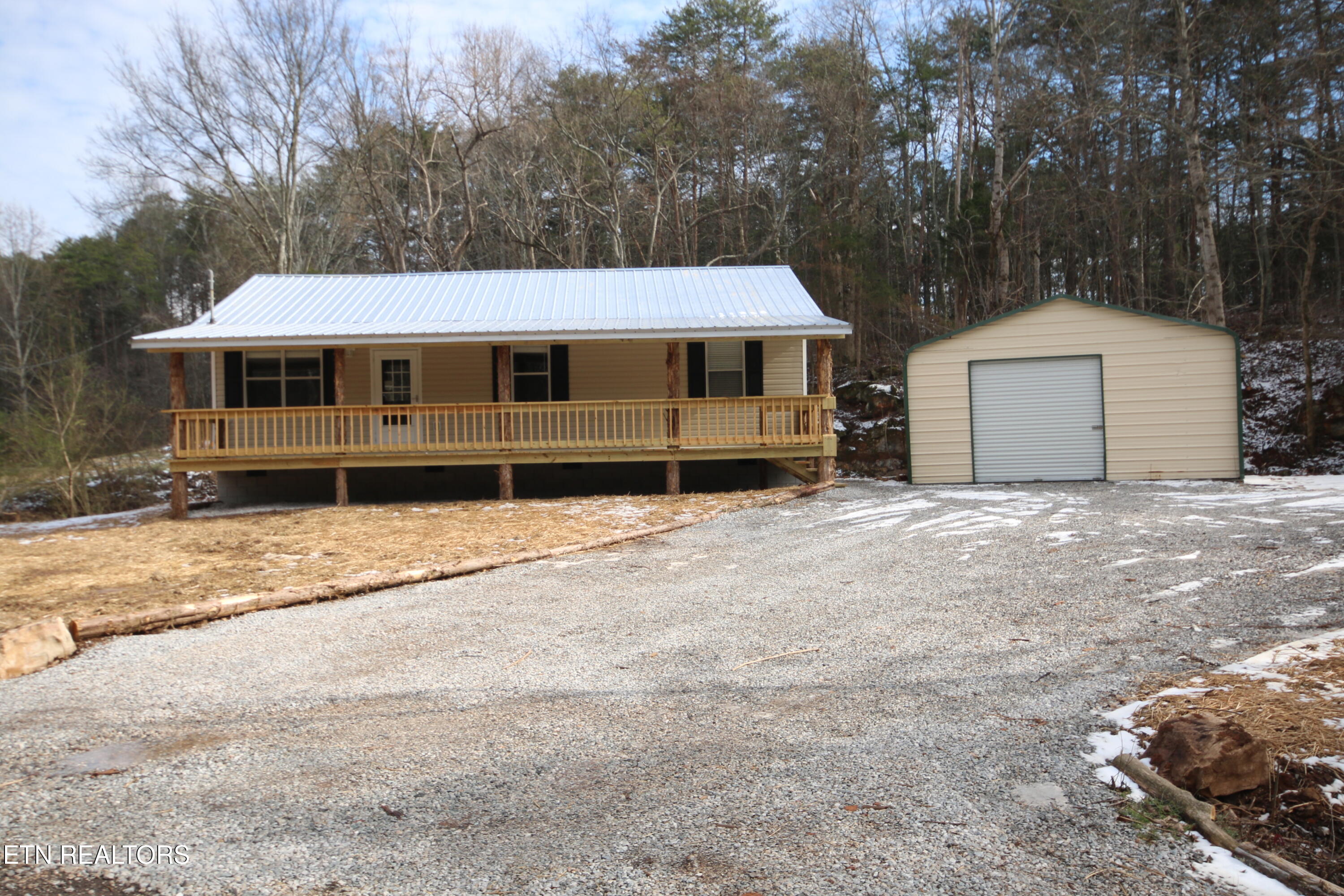 580 County Road 461 Englewood TN 37329
