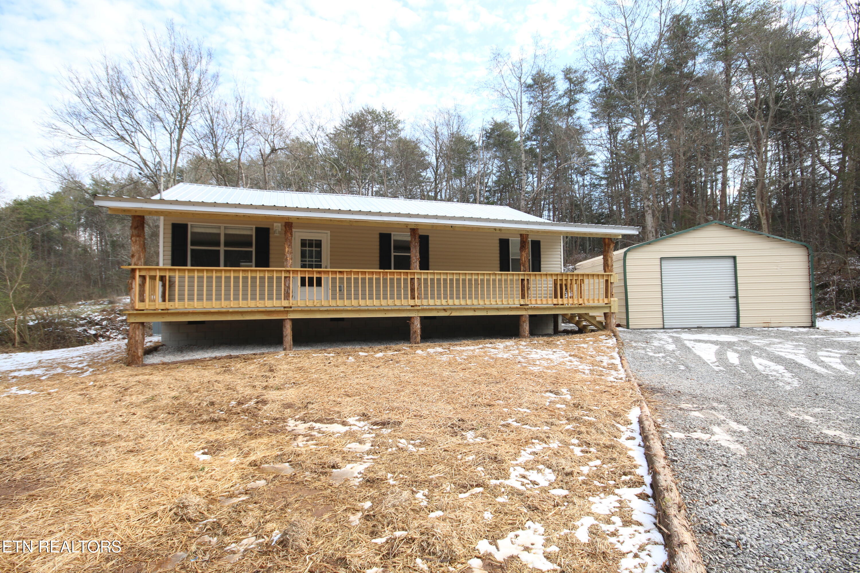 580 County Road 461 Englewood TN 37329