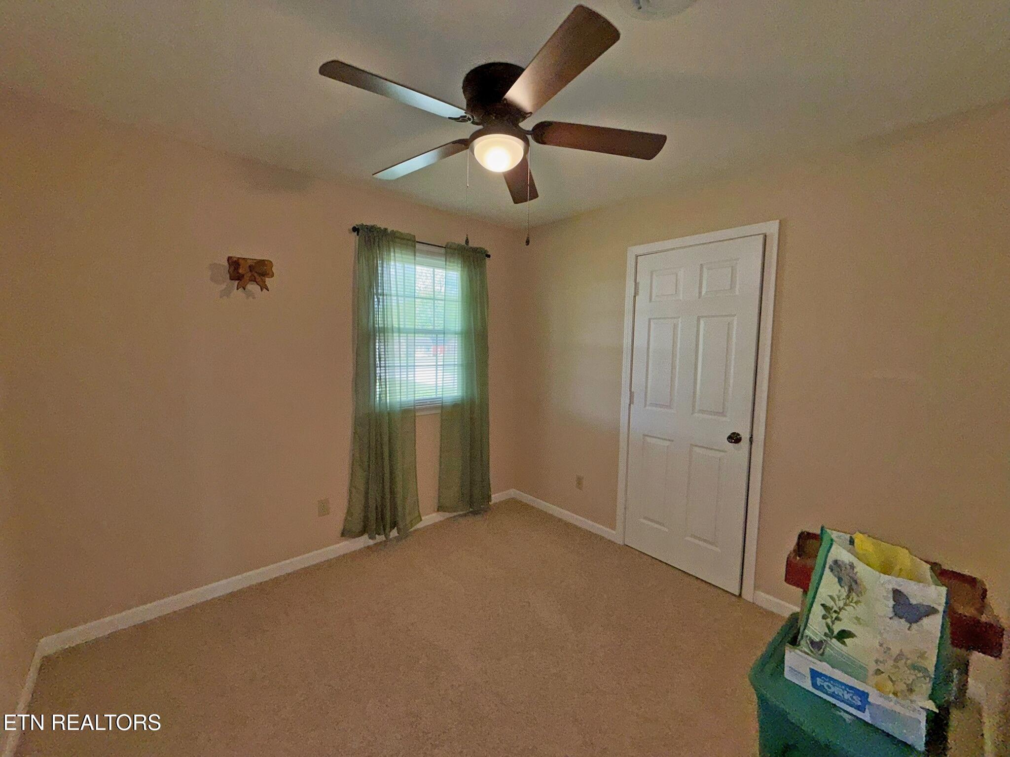 155 Valley View Road Lafollette TN 37766