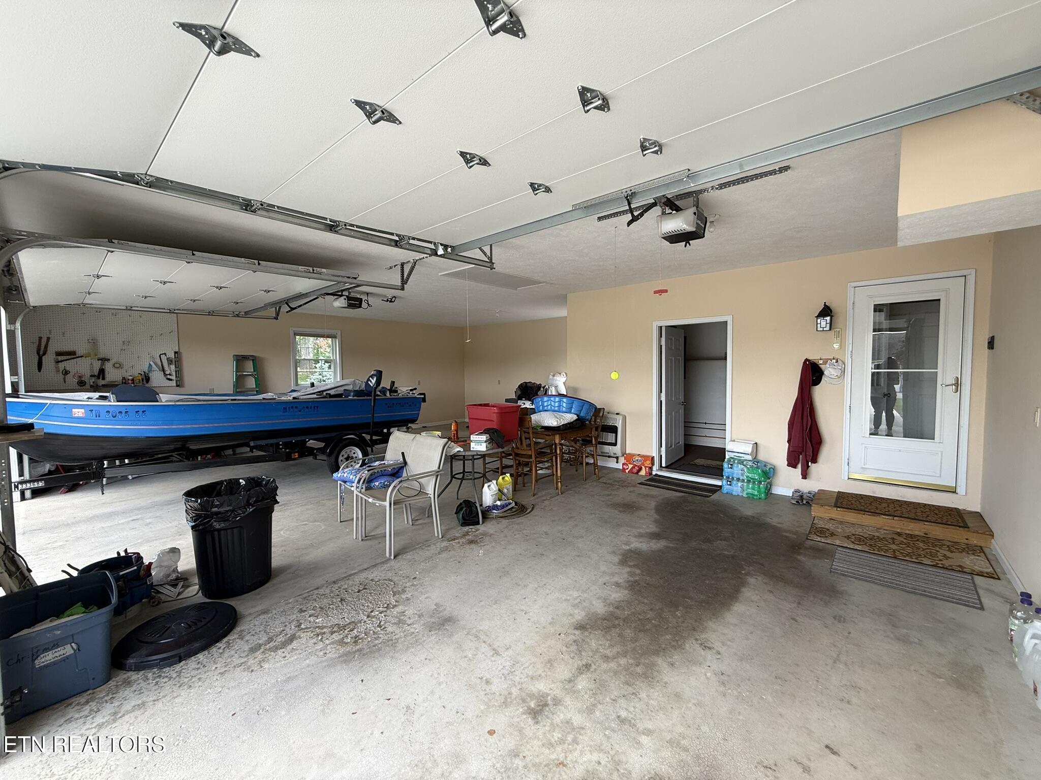 155 Valley View Road Lafollette TN 37766