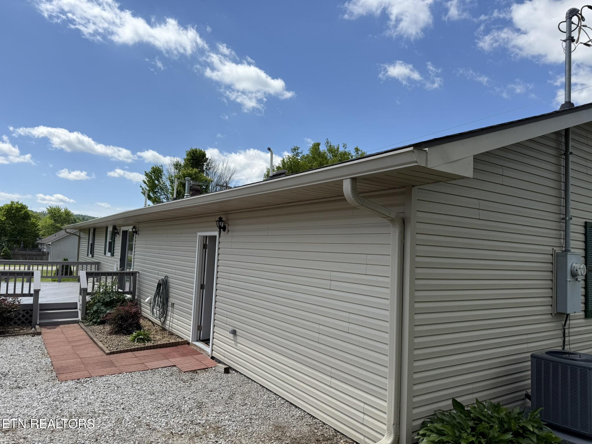 155 Valley View Road Lafollette TN 37766