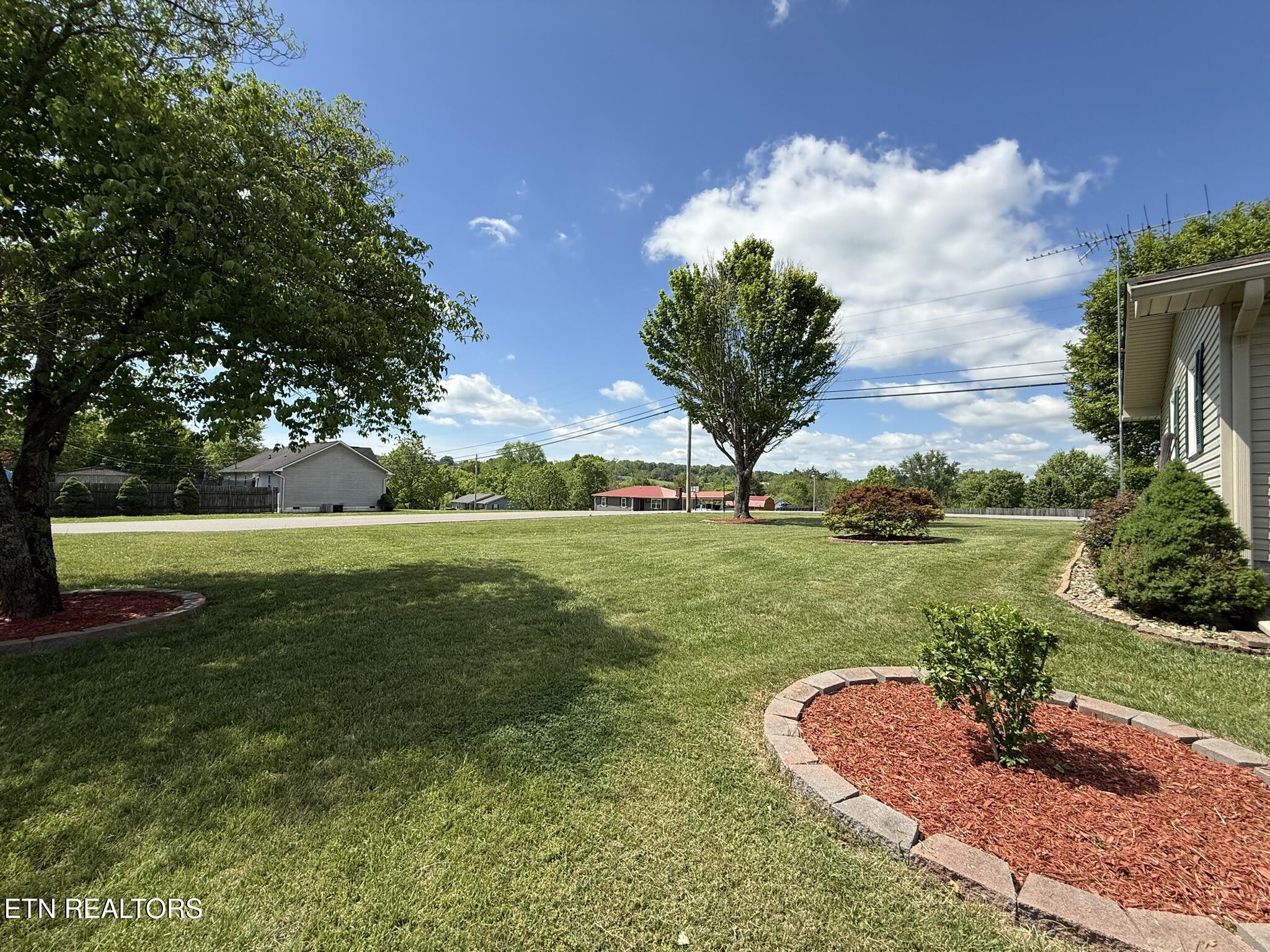 155 Valley View Road Lafollette TN 37766