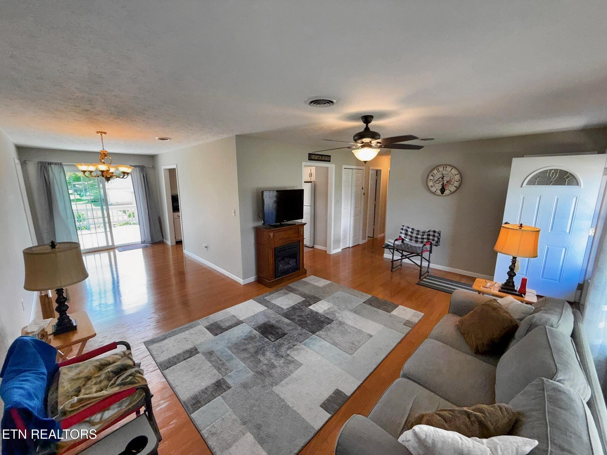 155 Valley View Road Lafollette TN 37766