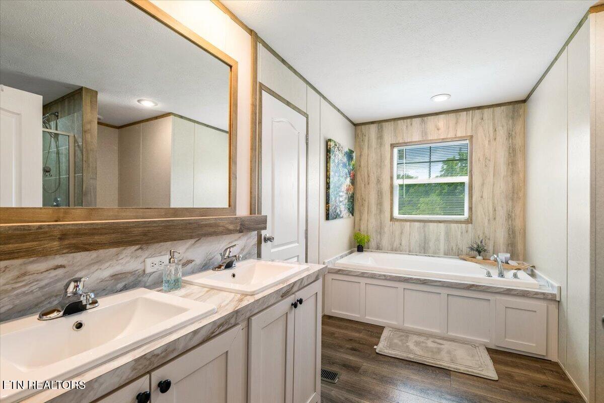 387 Price Drive Speedwell TN 37870
