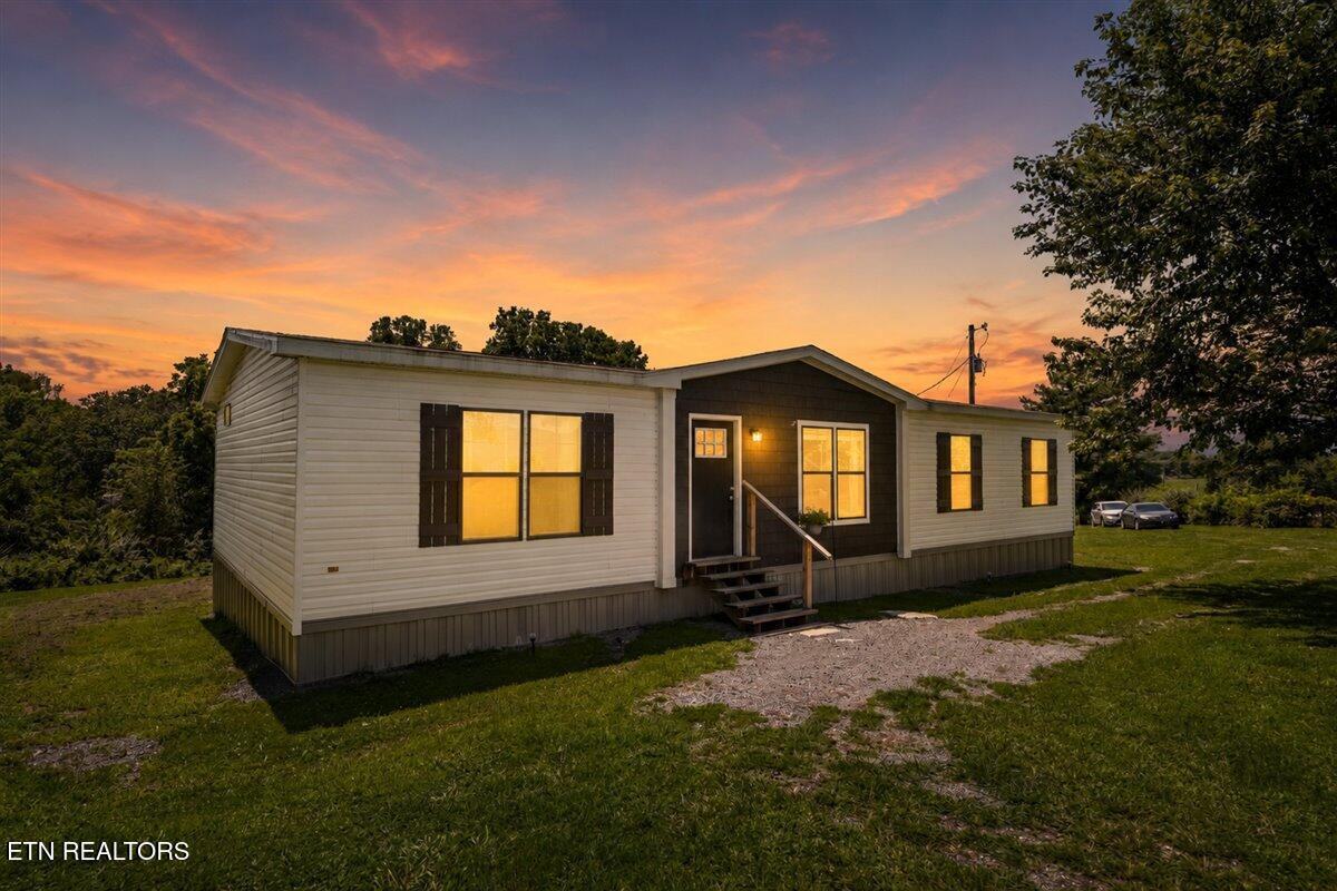 387 Price Drive Speedwell TN 37870