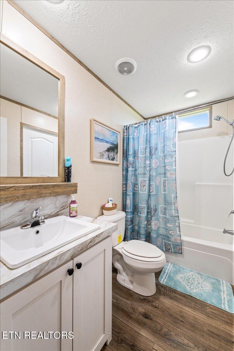 387 Price Drive Speedwell TN 37870