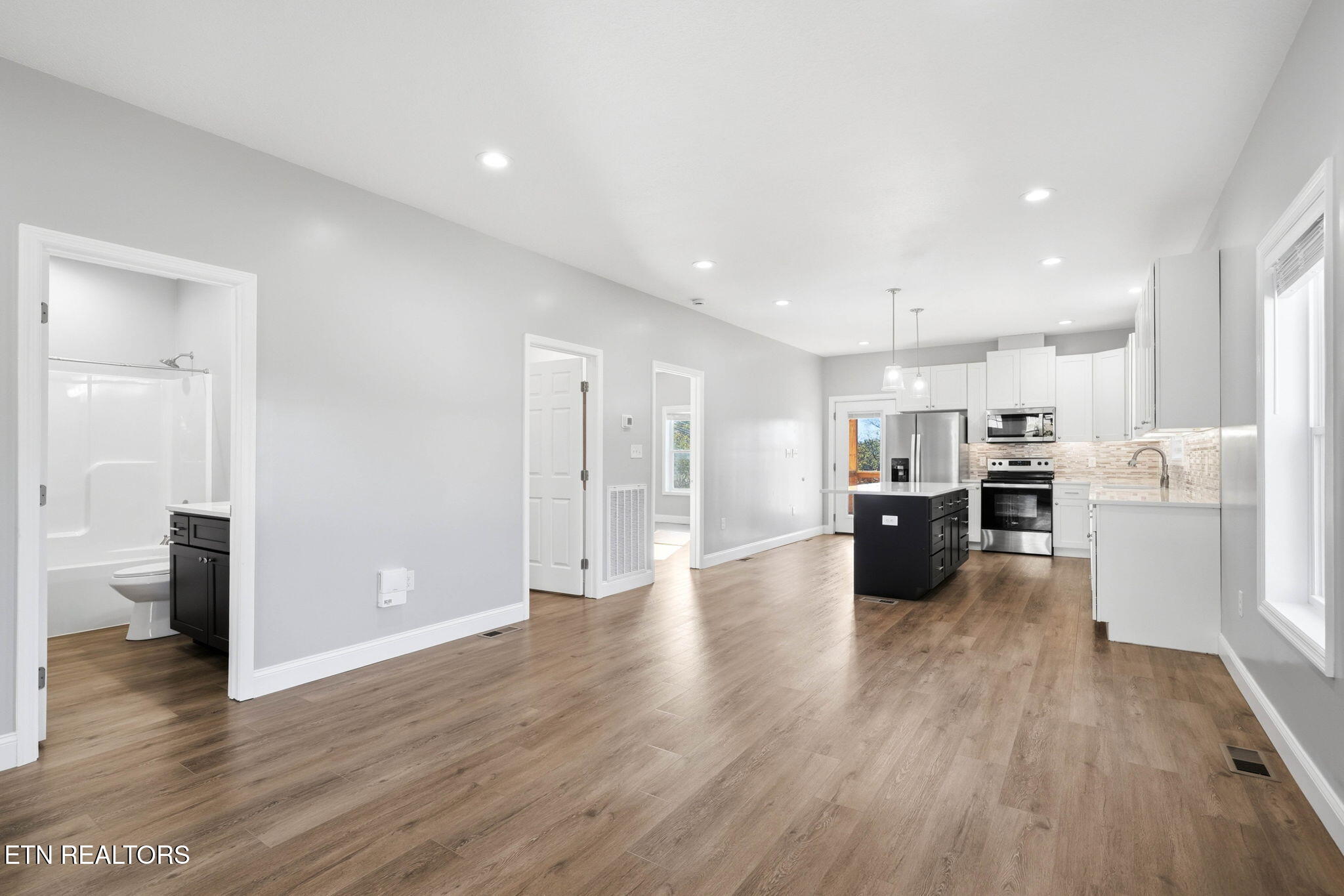 2544 Bernhurst Drive Knoxville TN 37918
