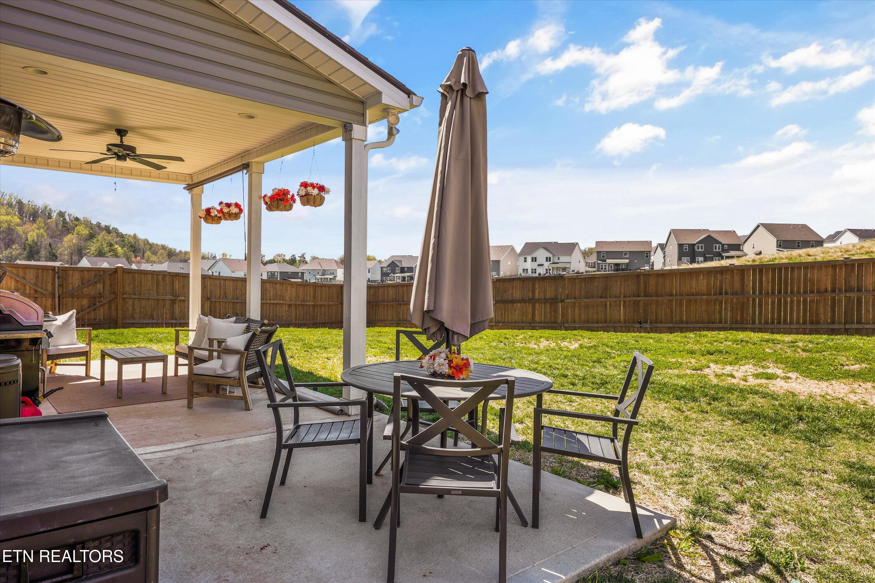 2217 Shylah Mia Lane Knoxville TN 37932