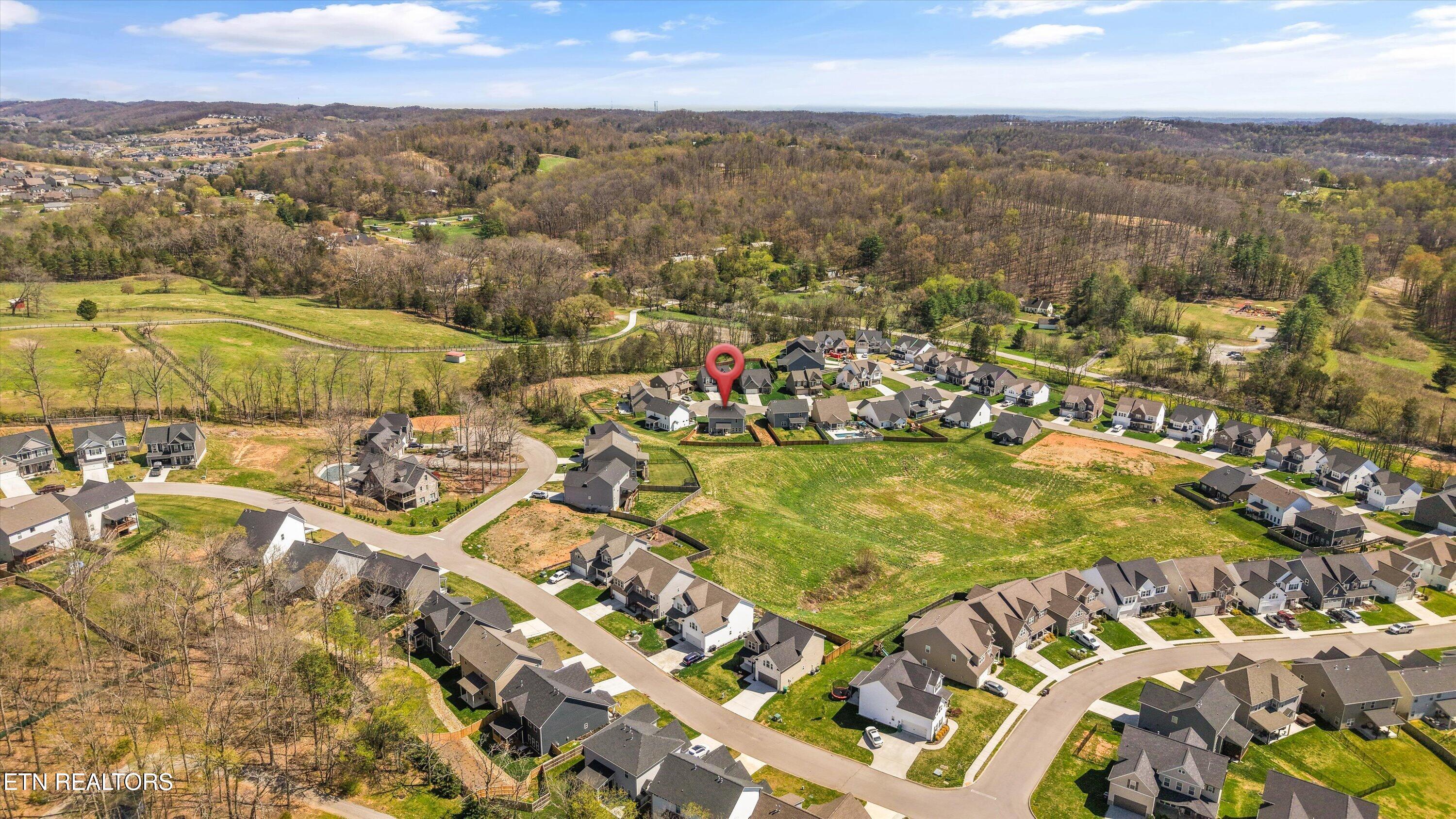 2217 Shylah Mia Lane Knoxville TN 37932