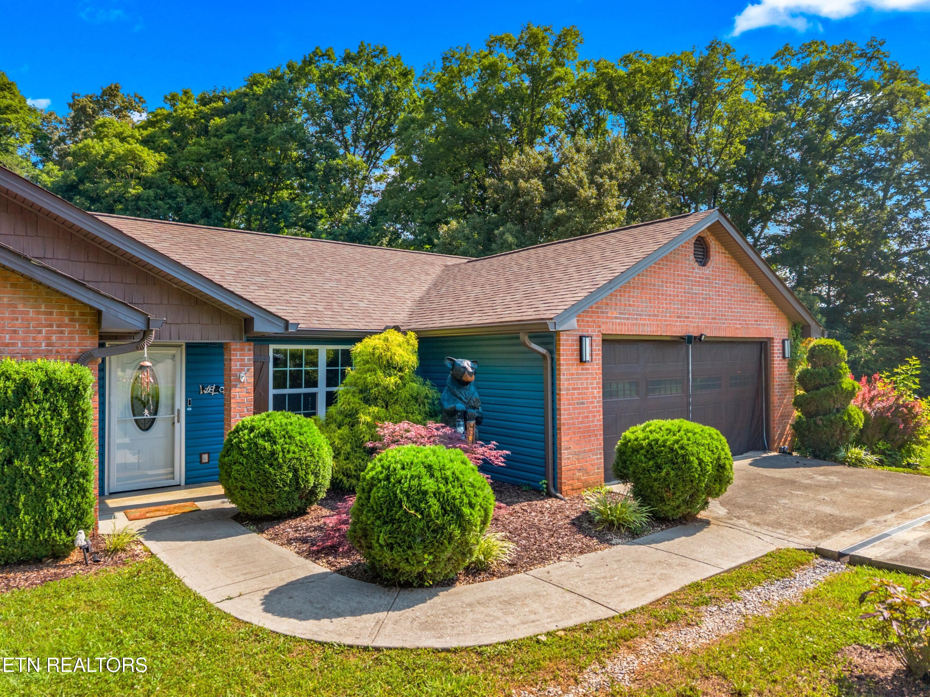 425 Glenns Lea Sevierville TN 37876