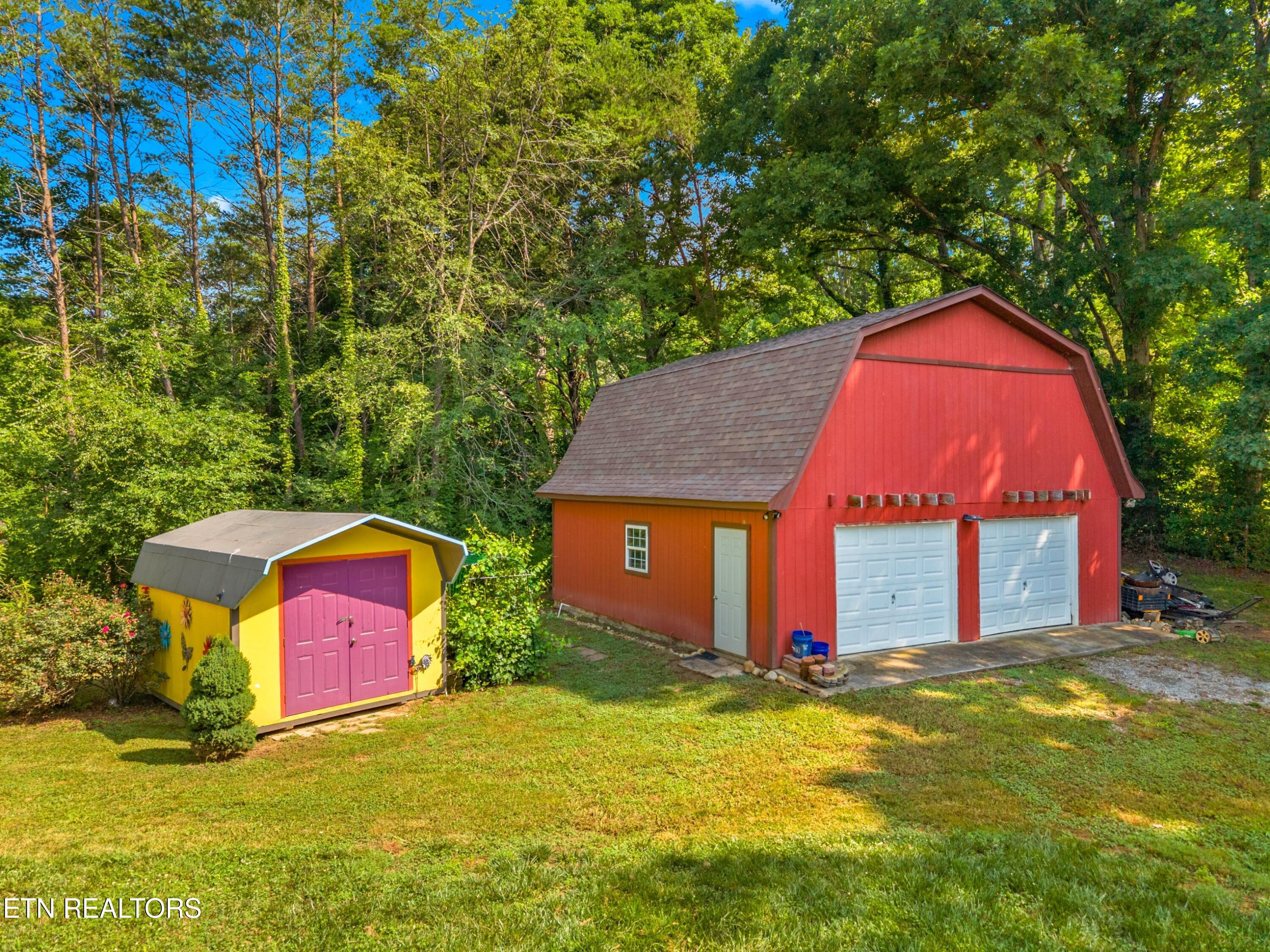 425 Glenns Lea Sevierville TN 37876