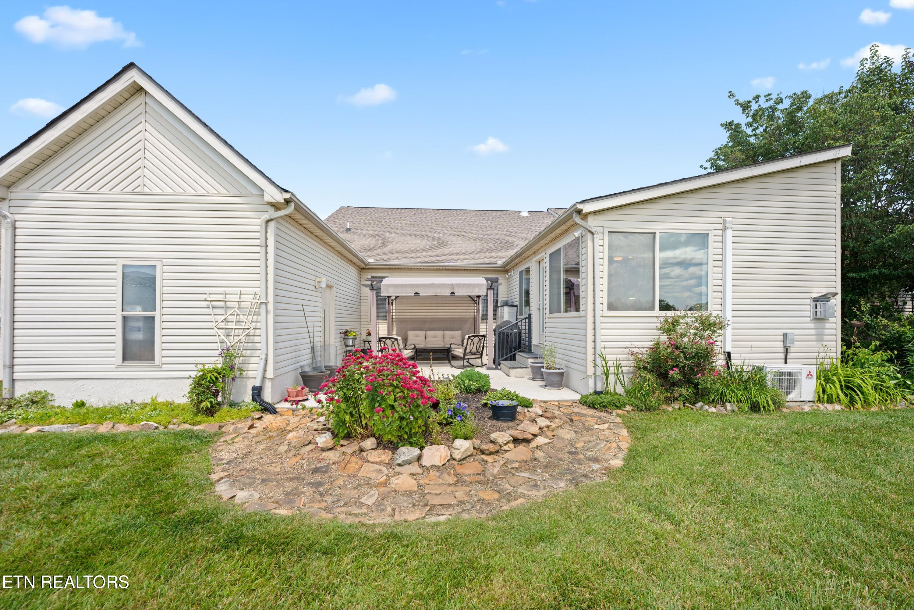 556 Woodgate Drive Crossville TN 38571