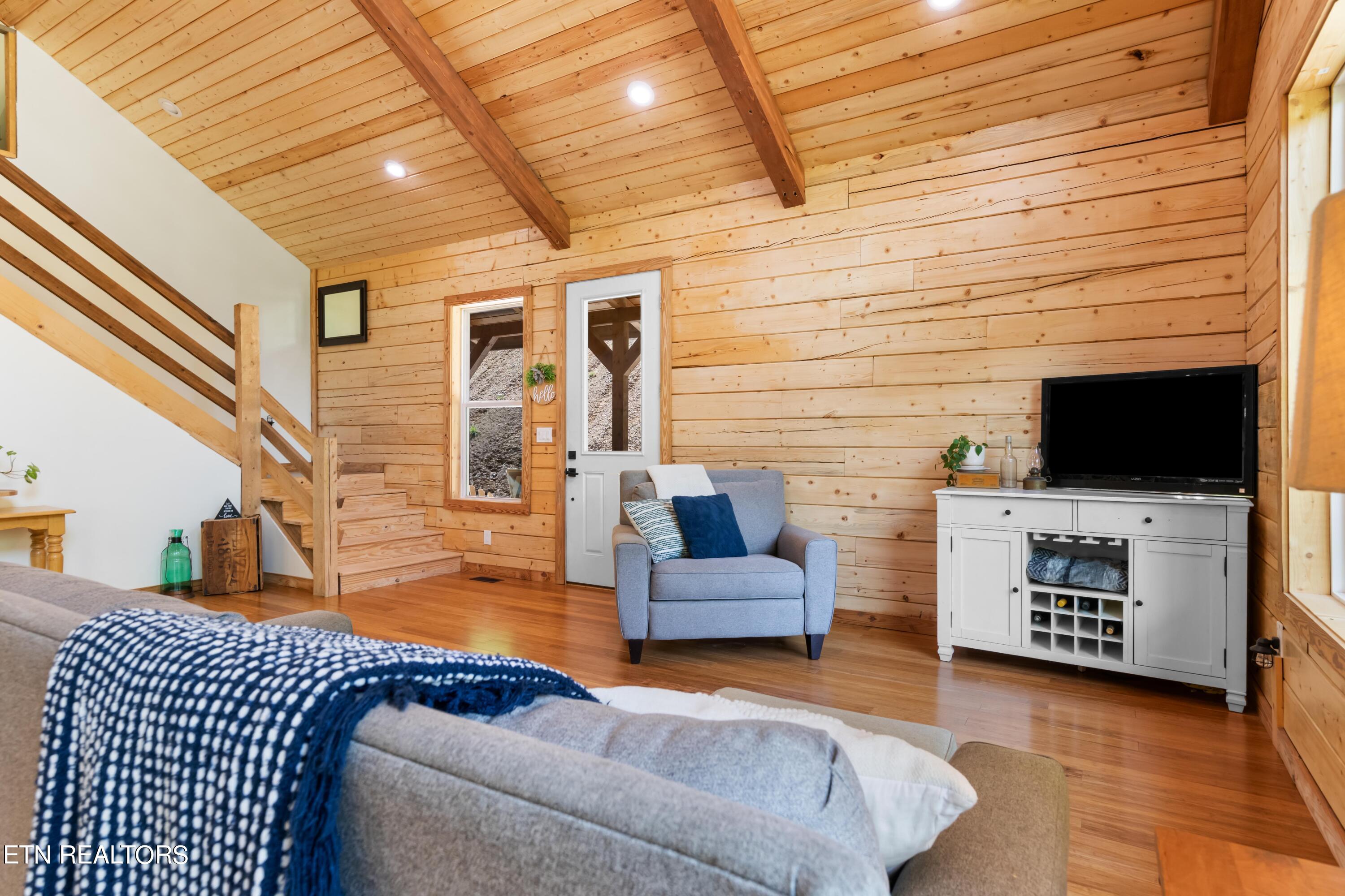 157 Foust Hollow Road Heiskell TN 37754