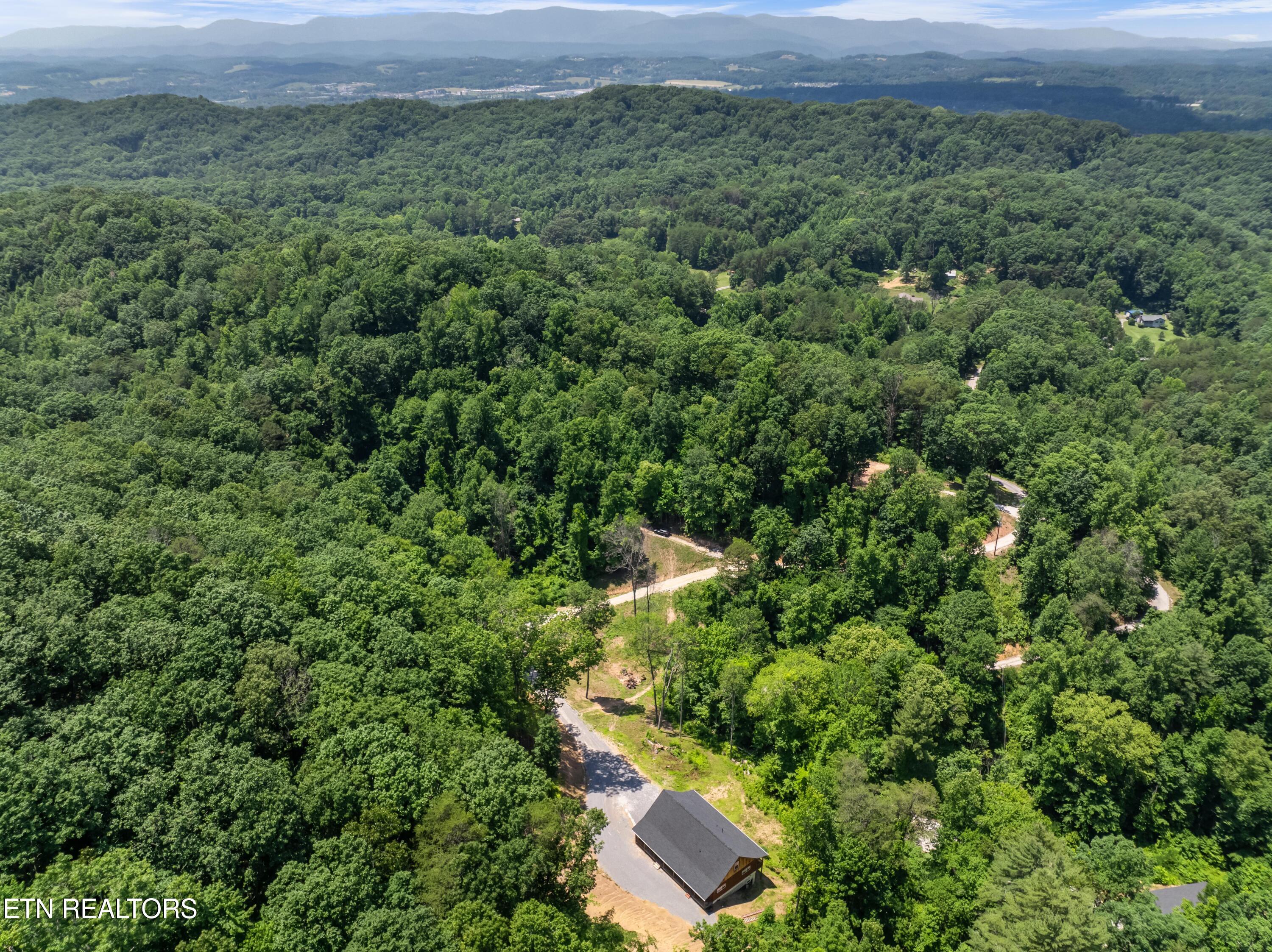 157 Foust Hollow Road Heiskell TN 37754