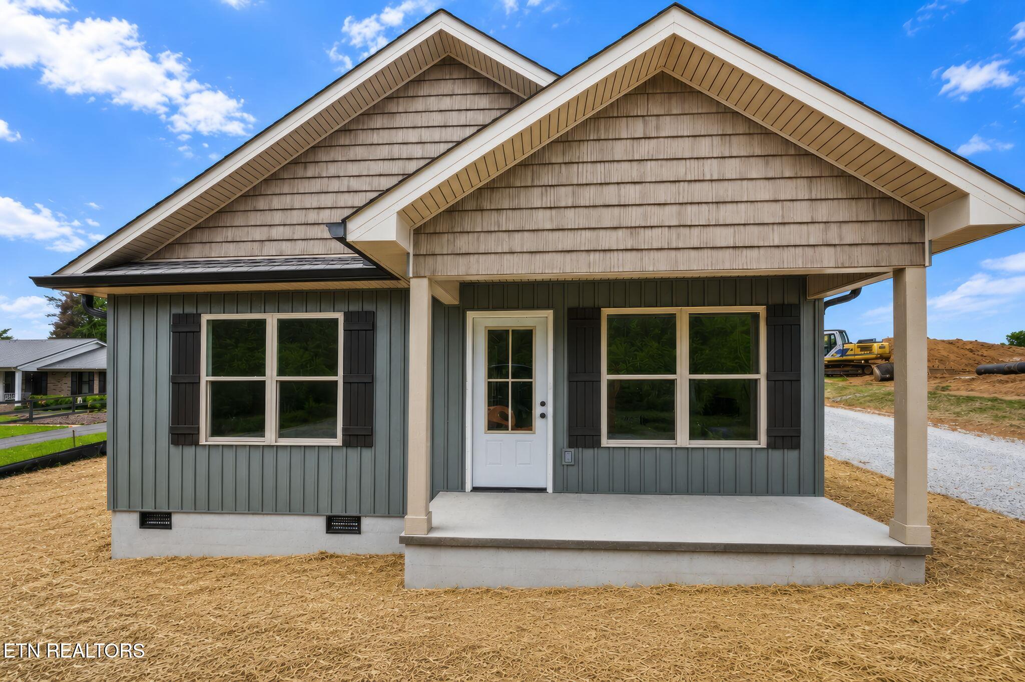 518 Blockhouse Valley Road Clinton TN 37716