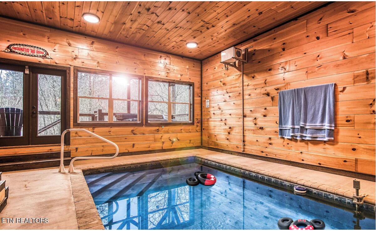 1775 Bluff Ridge Road Sevierville TN 37876