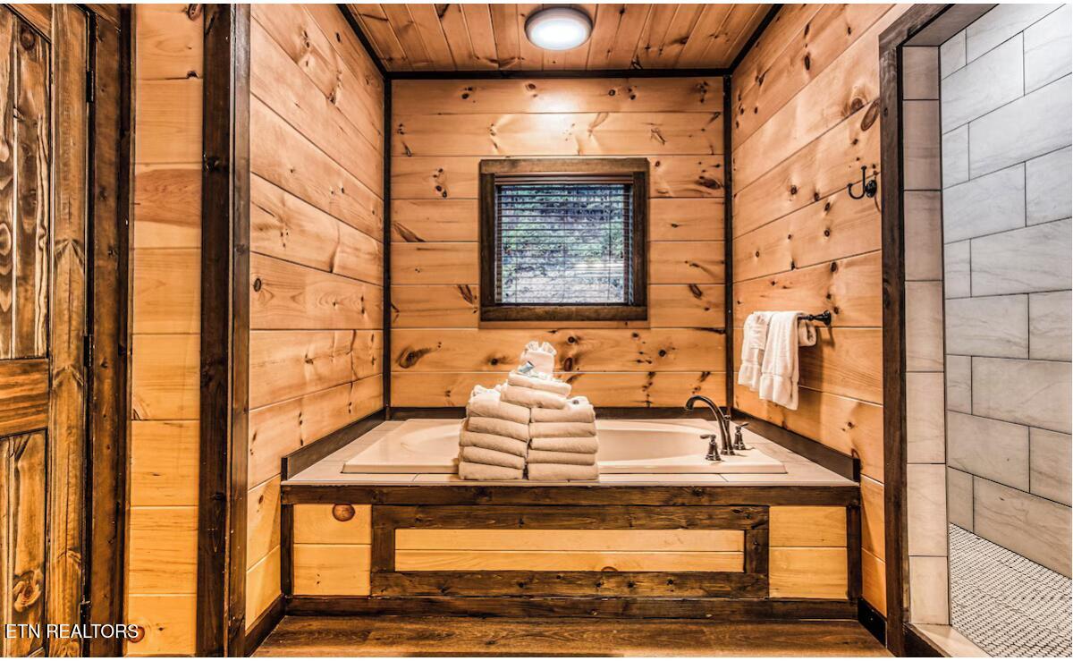 1775 Bluff Ridge Road Sevierville TN 37876