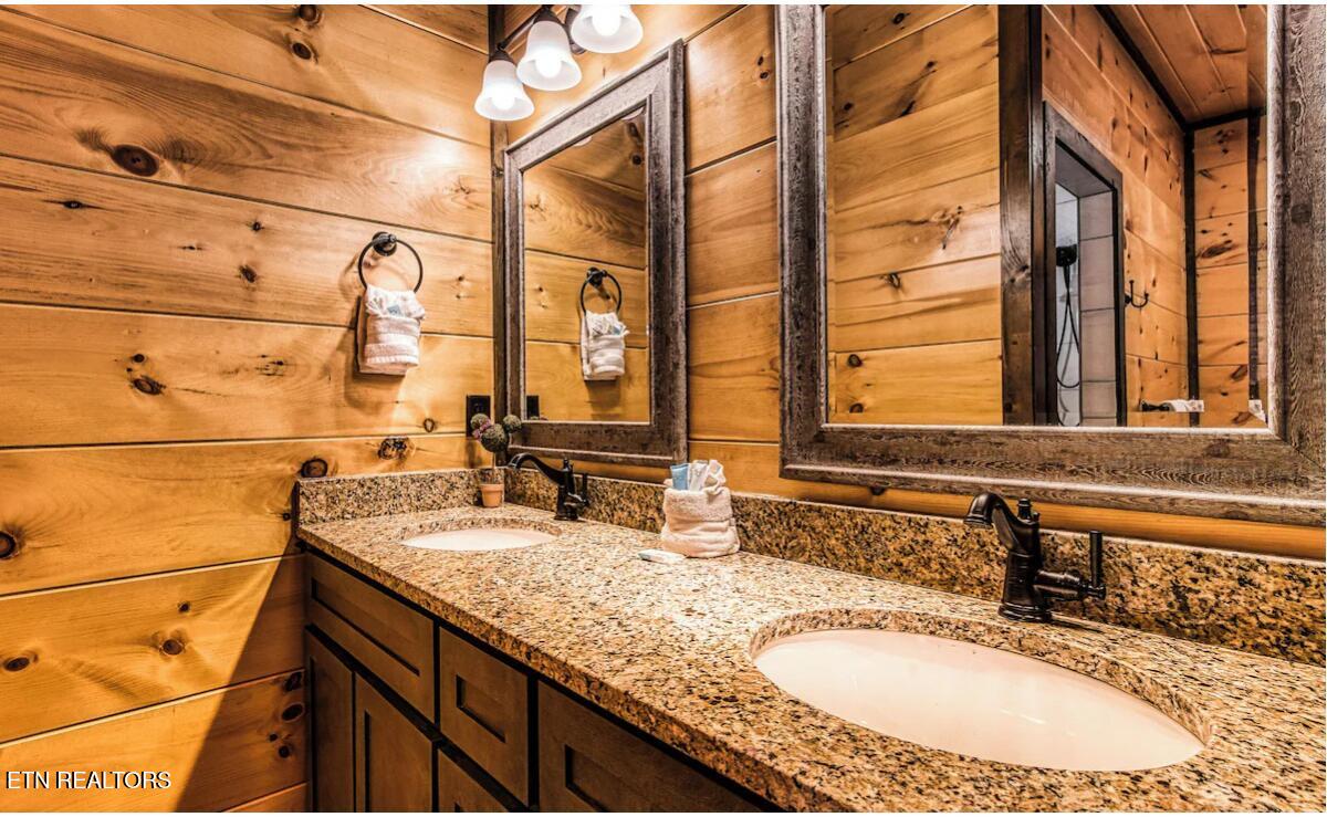 1775 Bluff Ridge Road Sevierville TN 37876