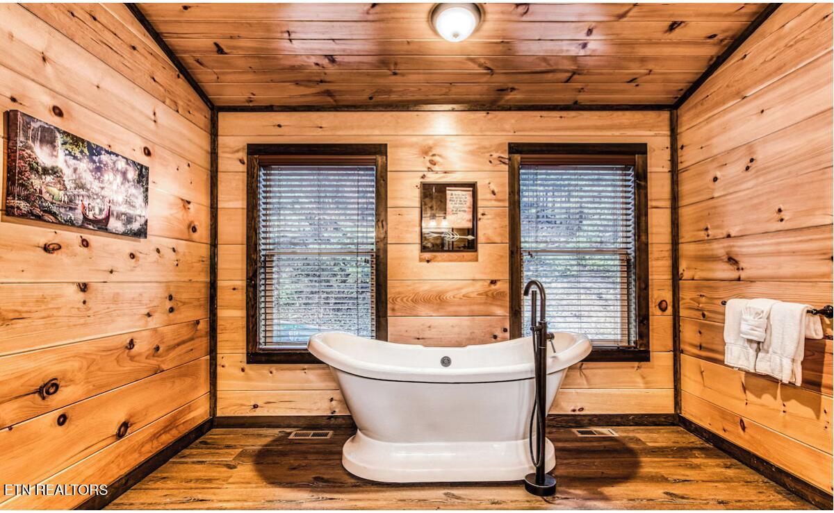 1775 Bluff Ridge Road Sevierville TN 37876