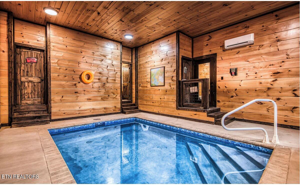 1775 Bluff Ridge Road Sevierville TN 37876