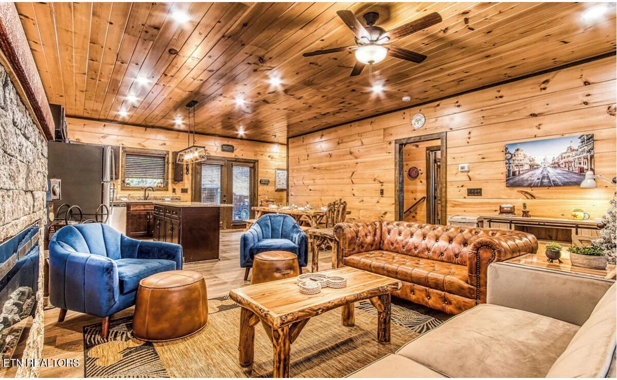 1775 Bluff Ridge Road Sevierville TN 37876
