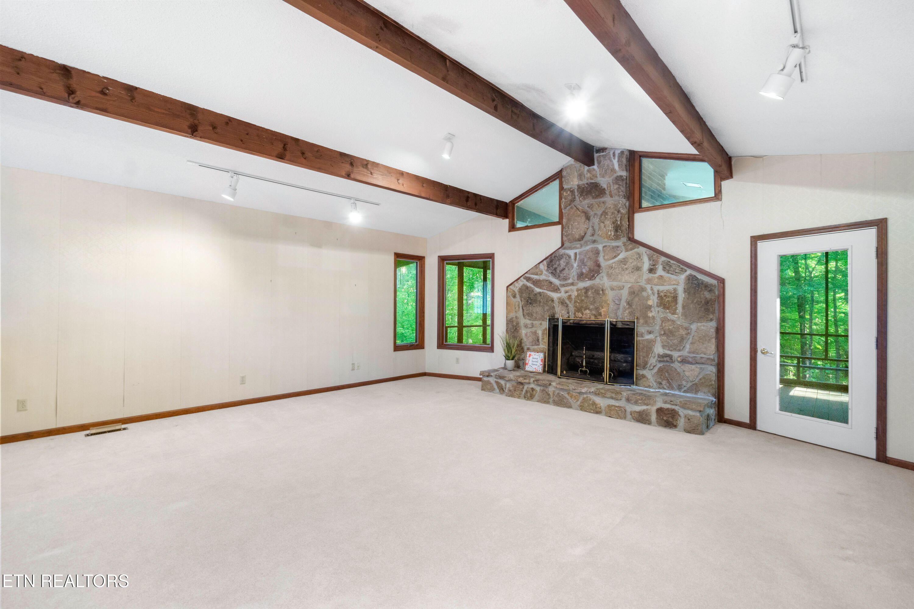 161 County Road 574 Englewood TN 37329