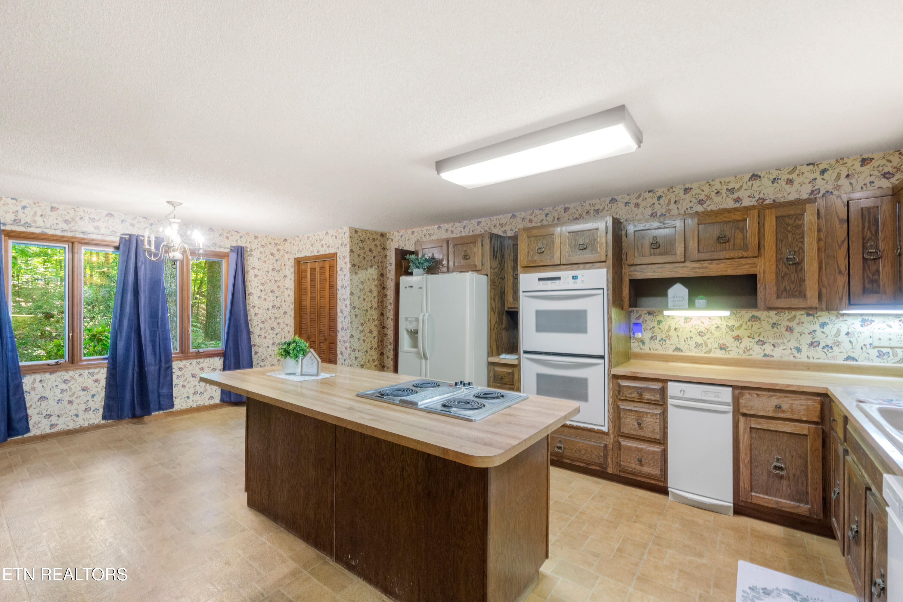 161 County Road 574 Englewood TN 37329