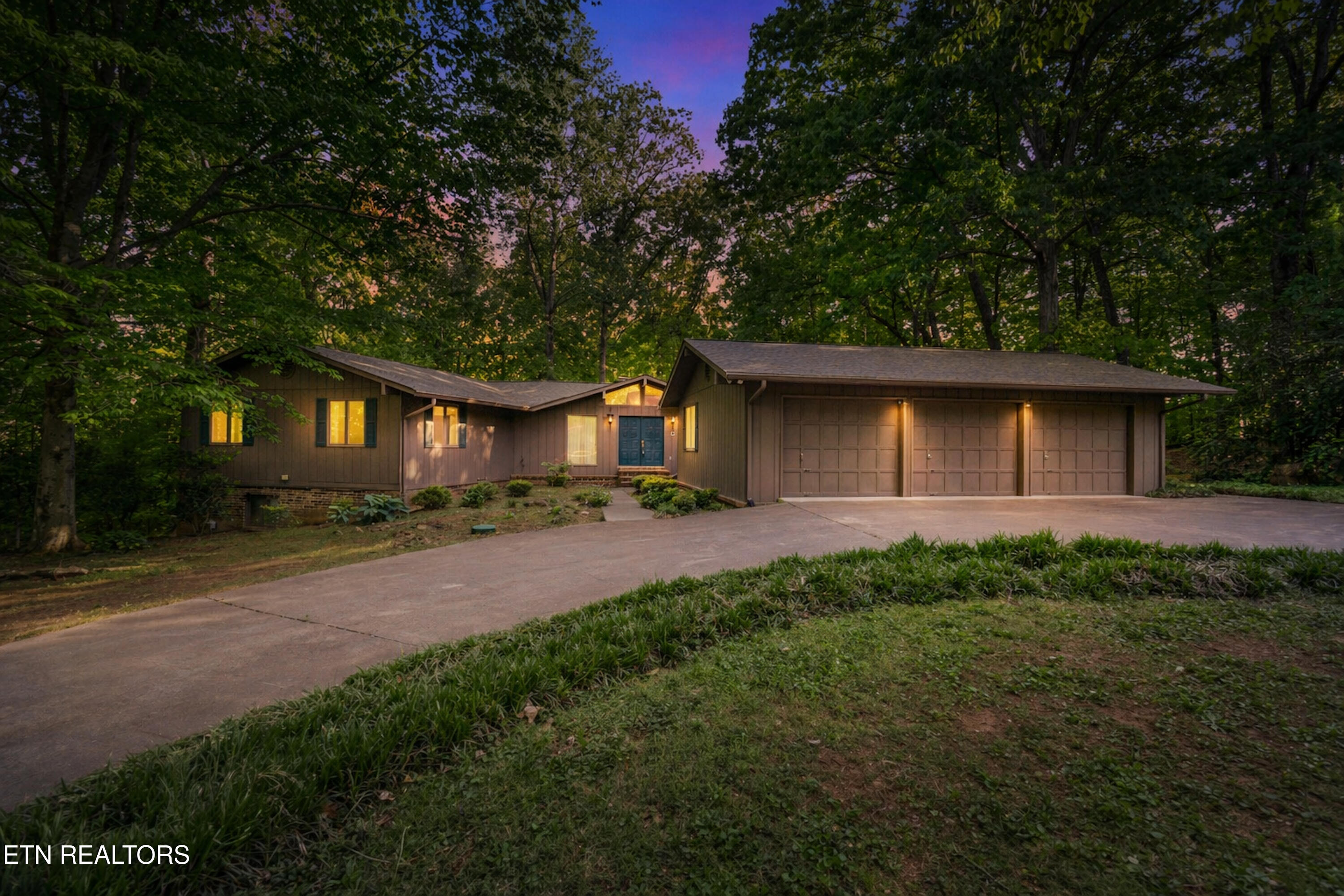 161 County Road 574 Englewood TN 37329