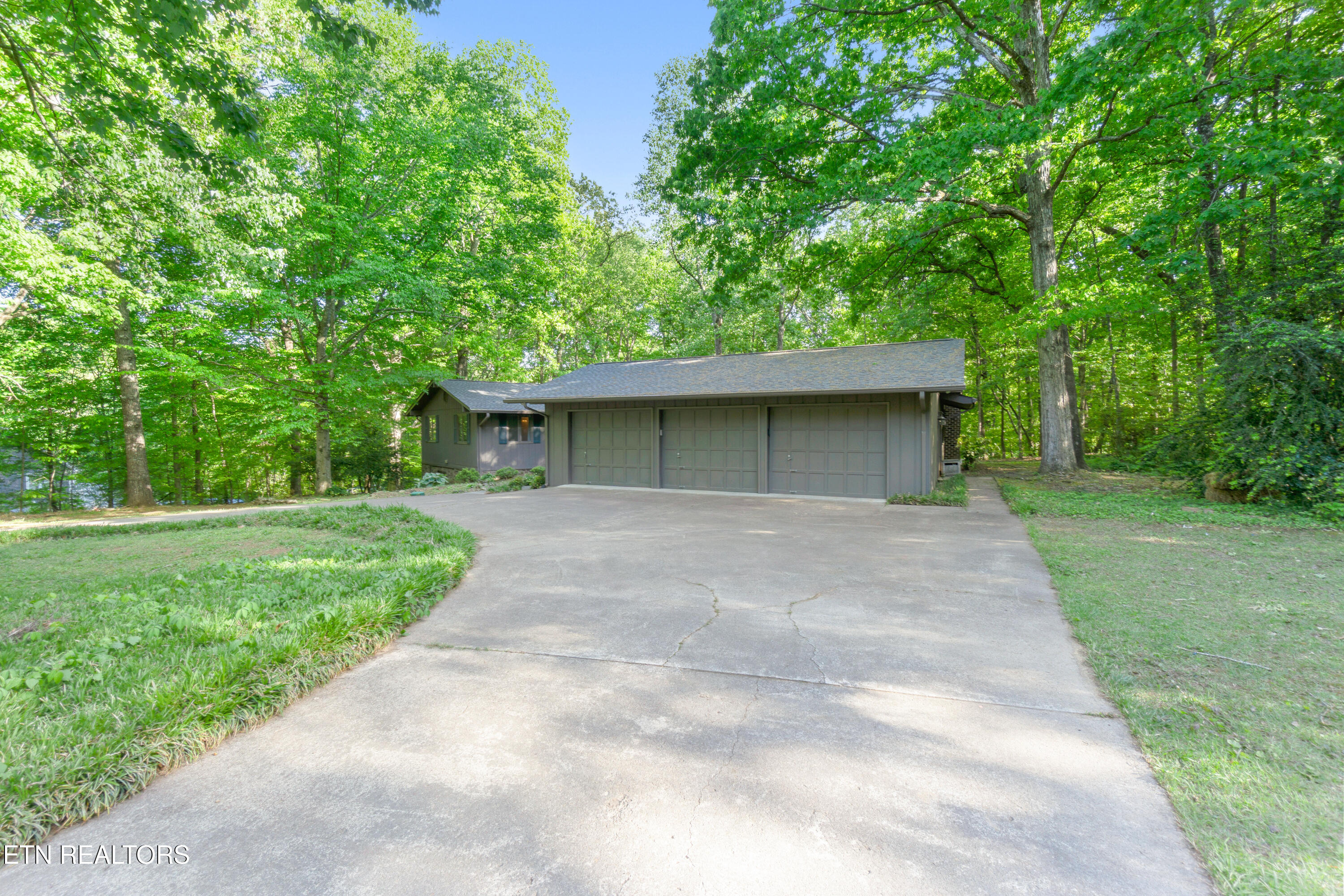 161 County Road 574 Englewood TN 37329