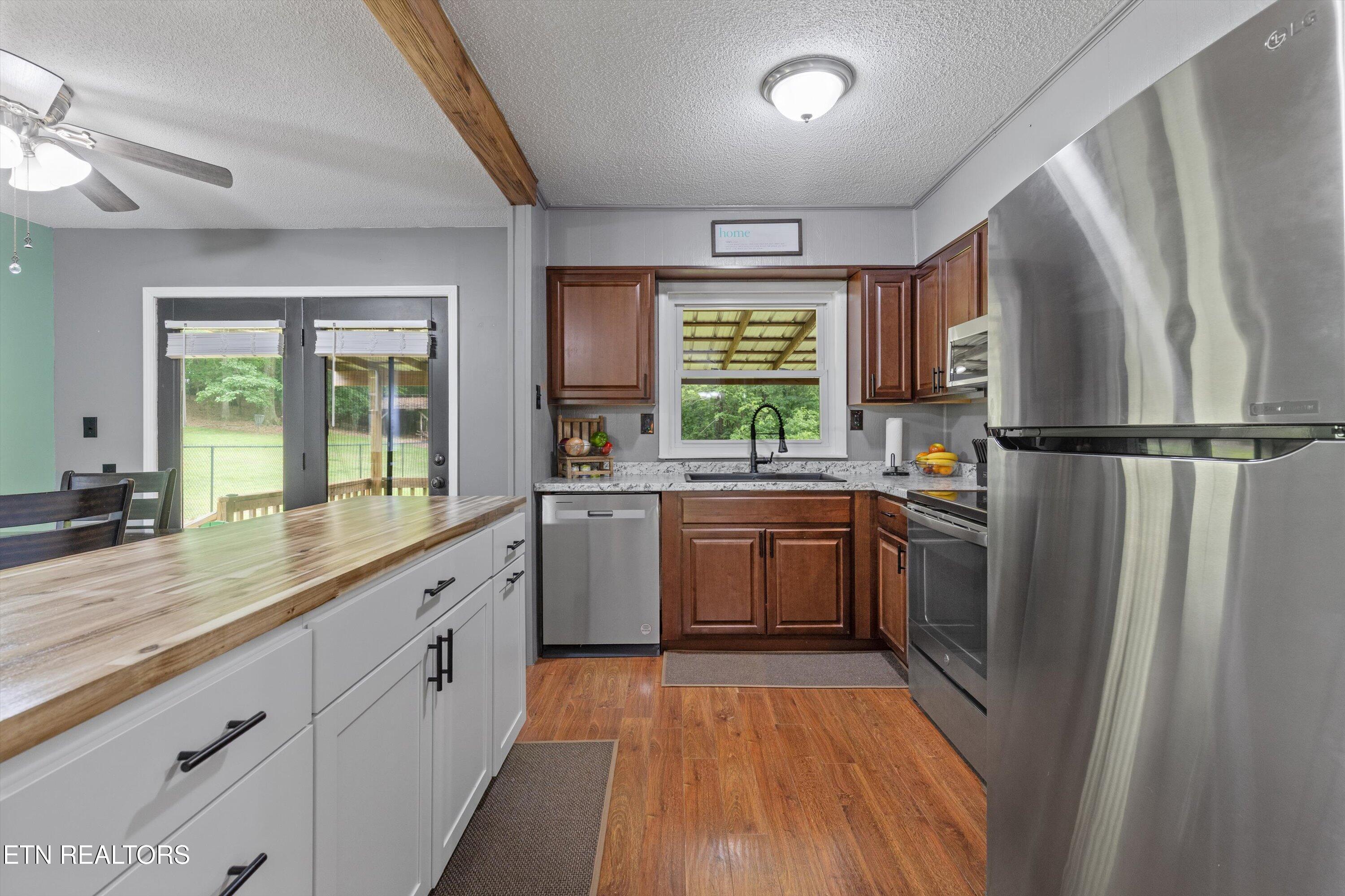 216 Cox Road Loudon TN 37774