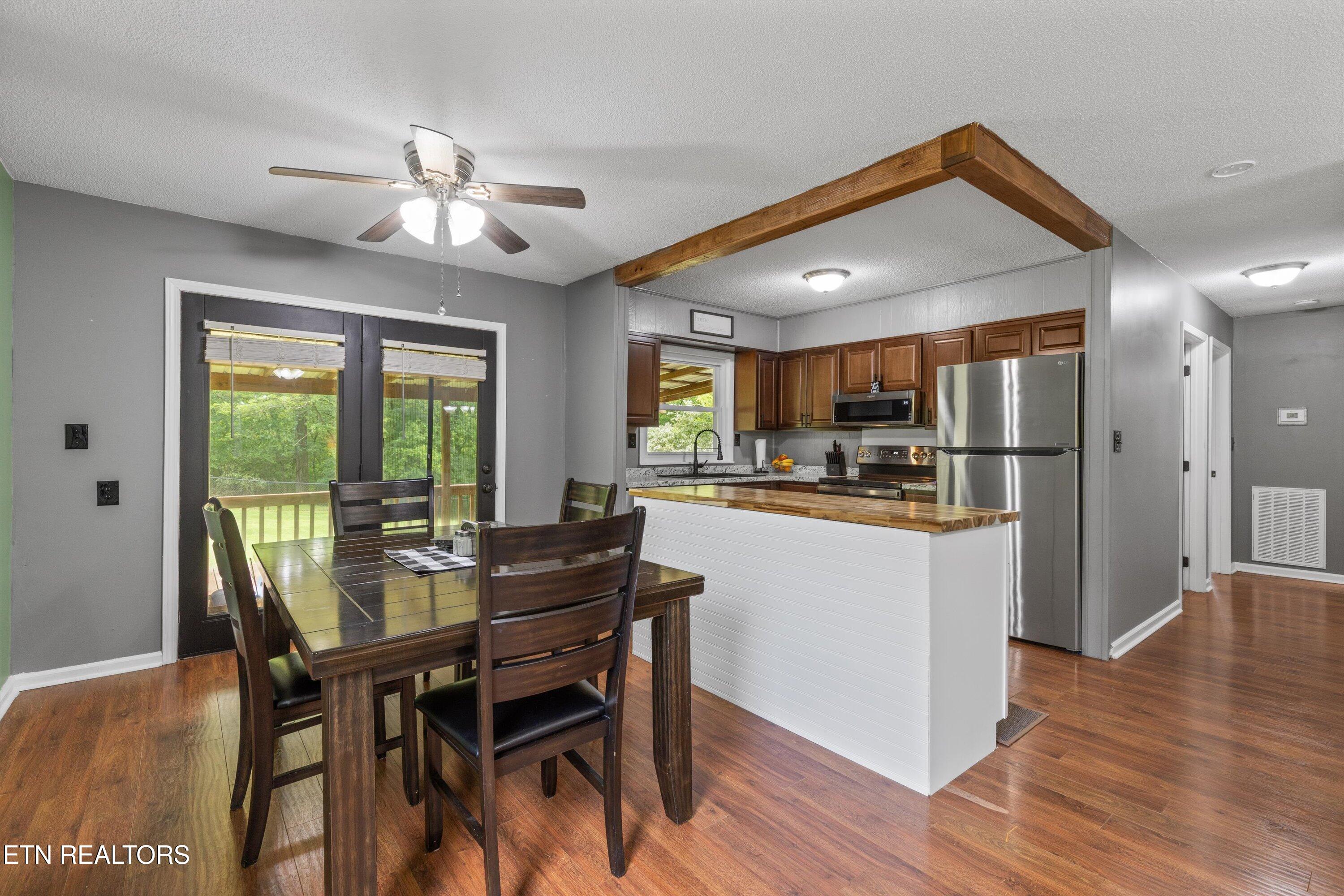 216 Cox Road Loudon TN 37774