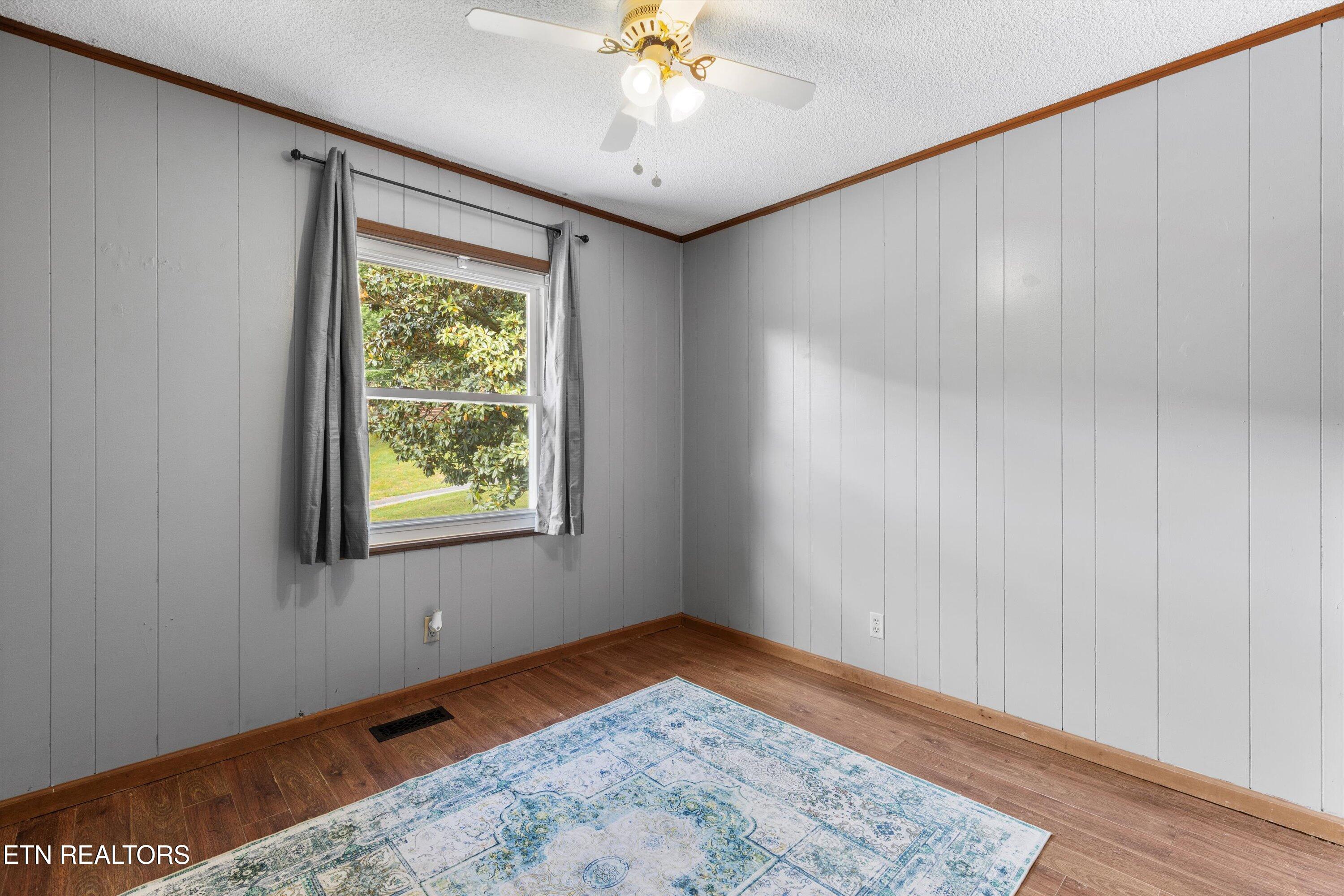 216 Cox Road Loudon TN 37774