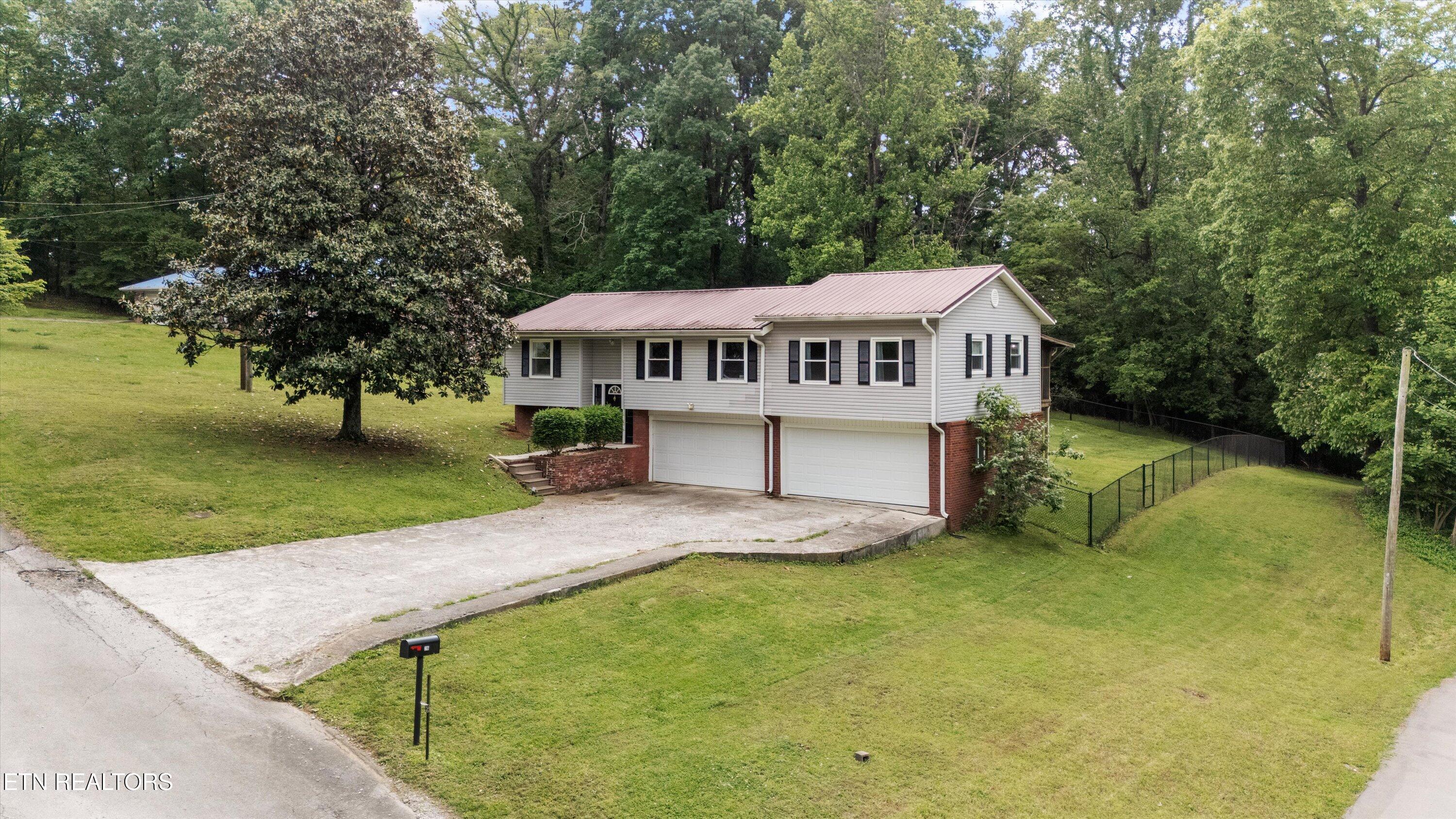 216 Cox Road Loudon TN 37774