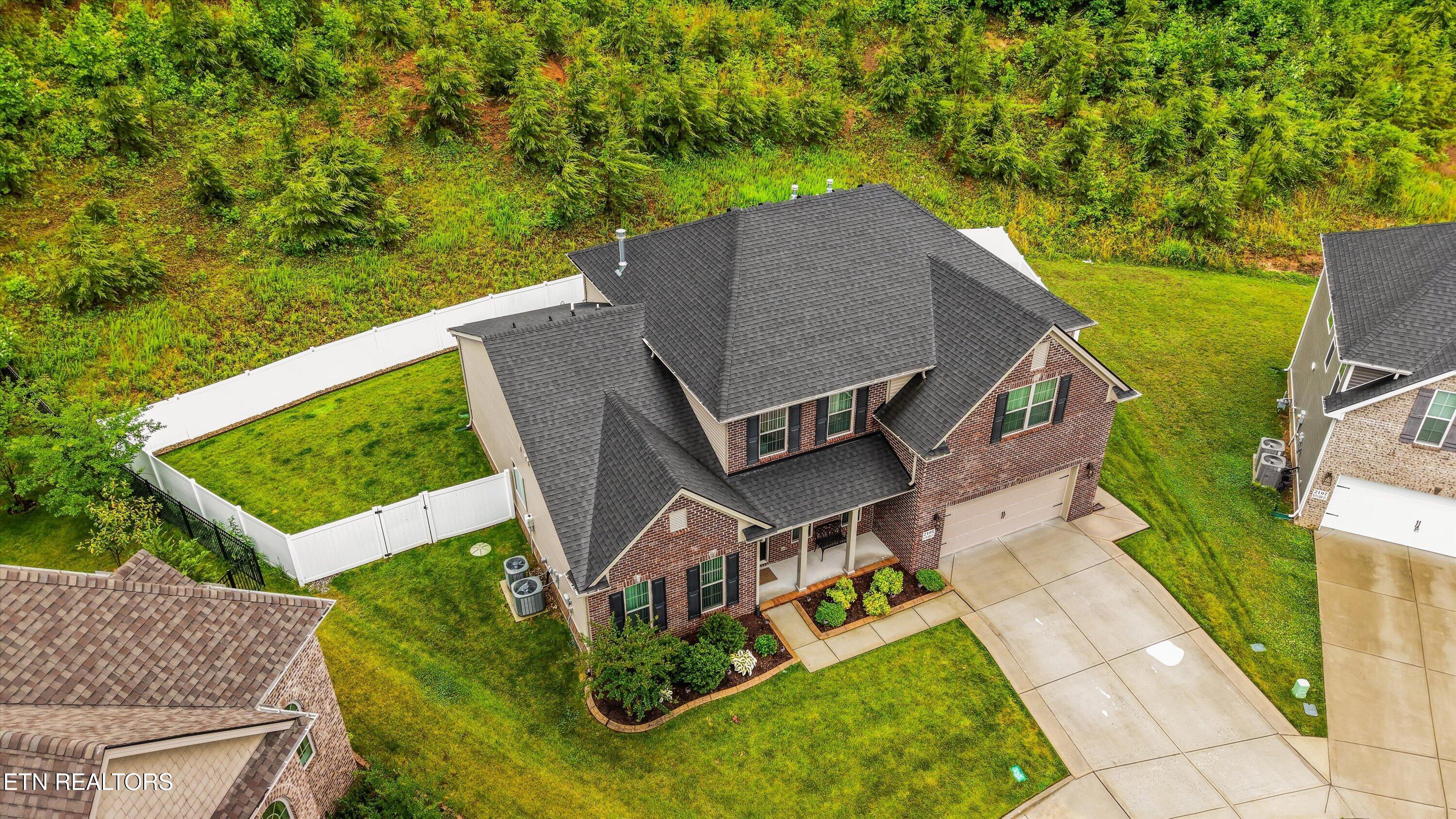 2101 Kangaroo Lane Knoxville TN 37932