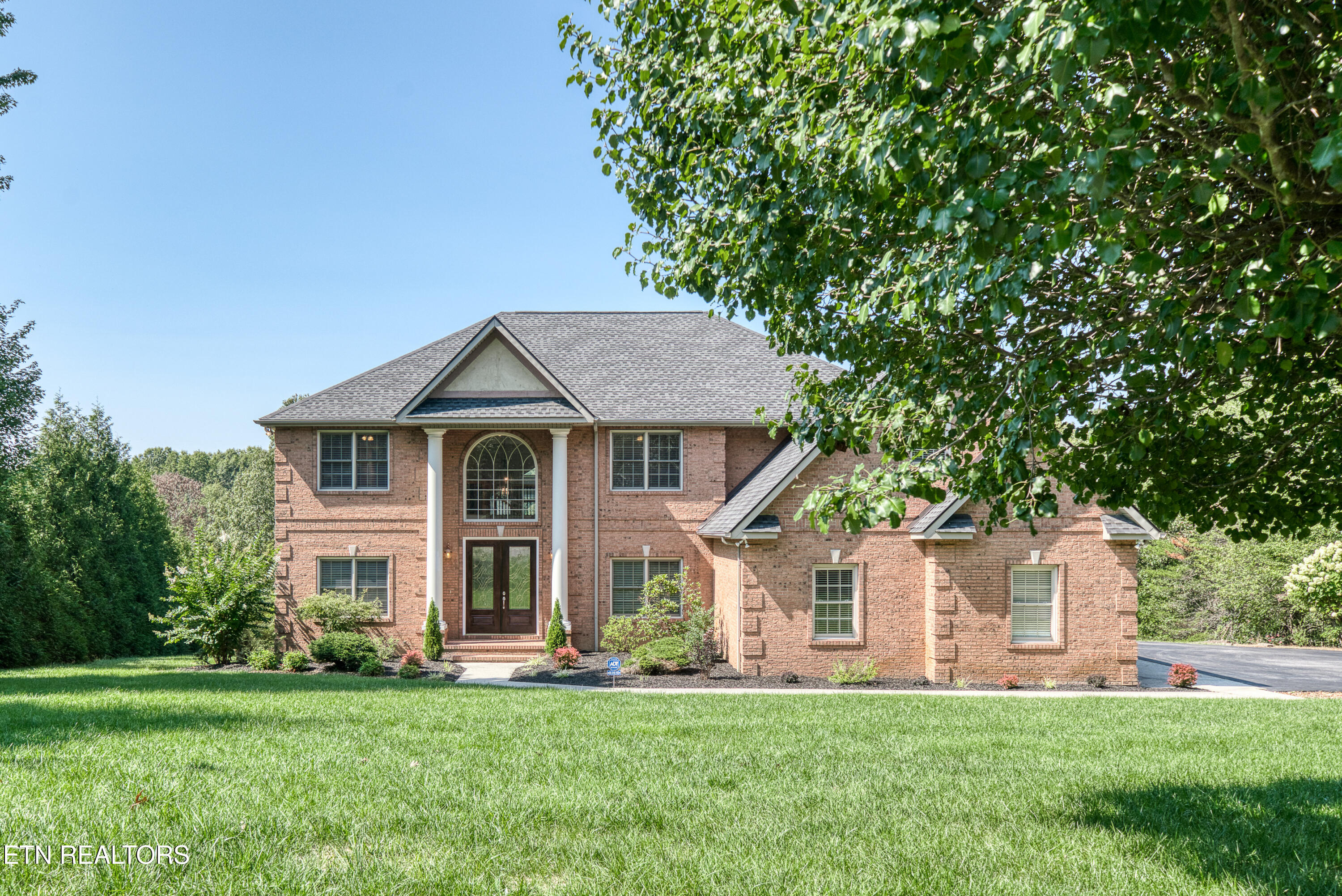 435 Magnolia Lane Crossville TN 38555