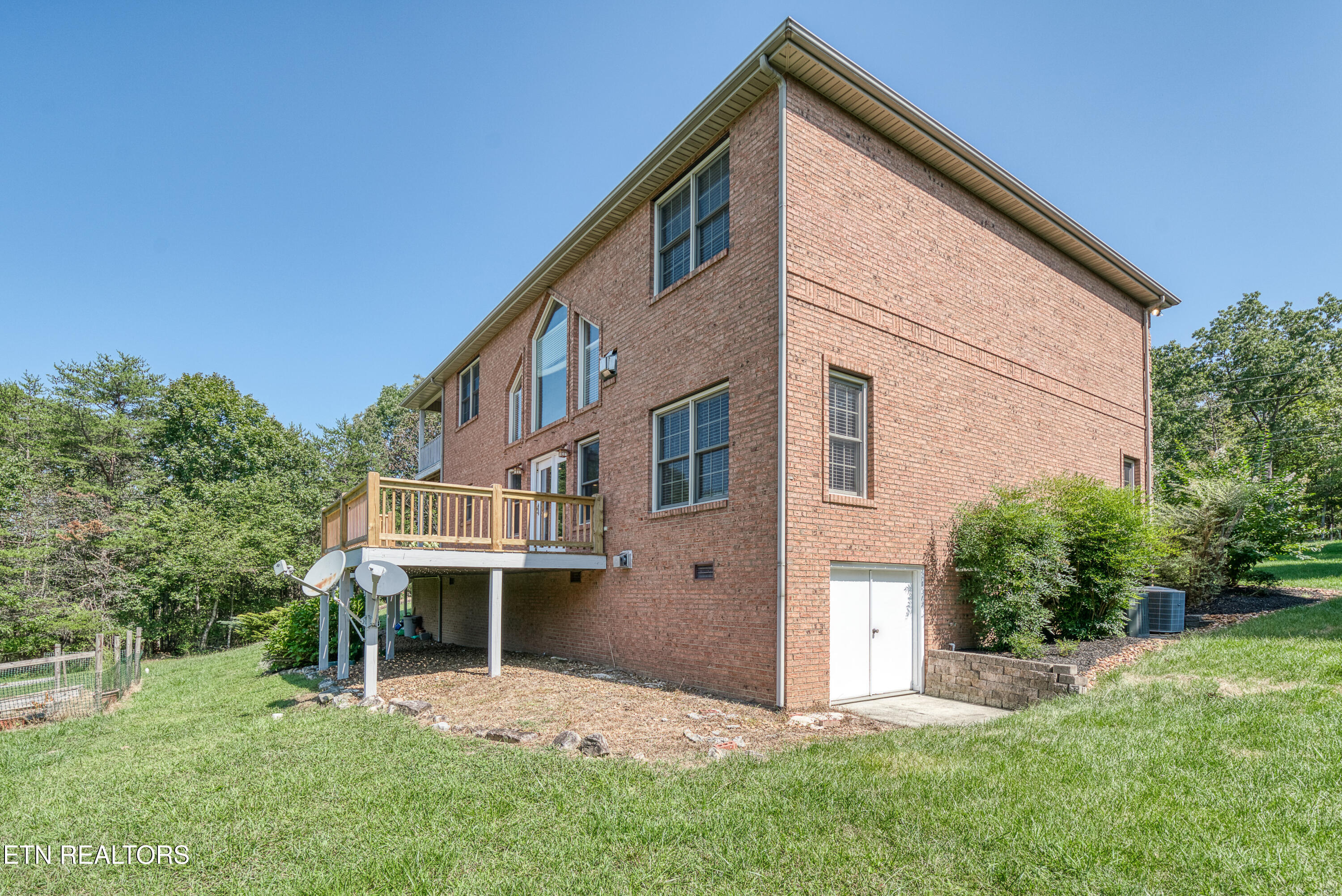 435 Magnolia Lane Crossville TN 38555