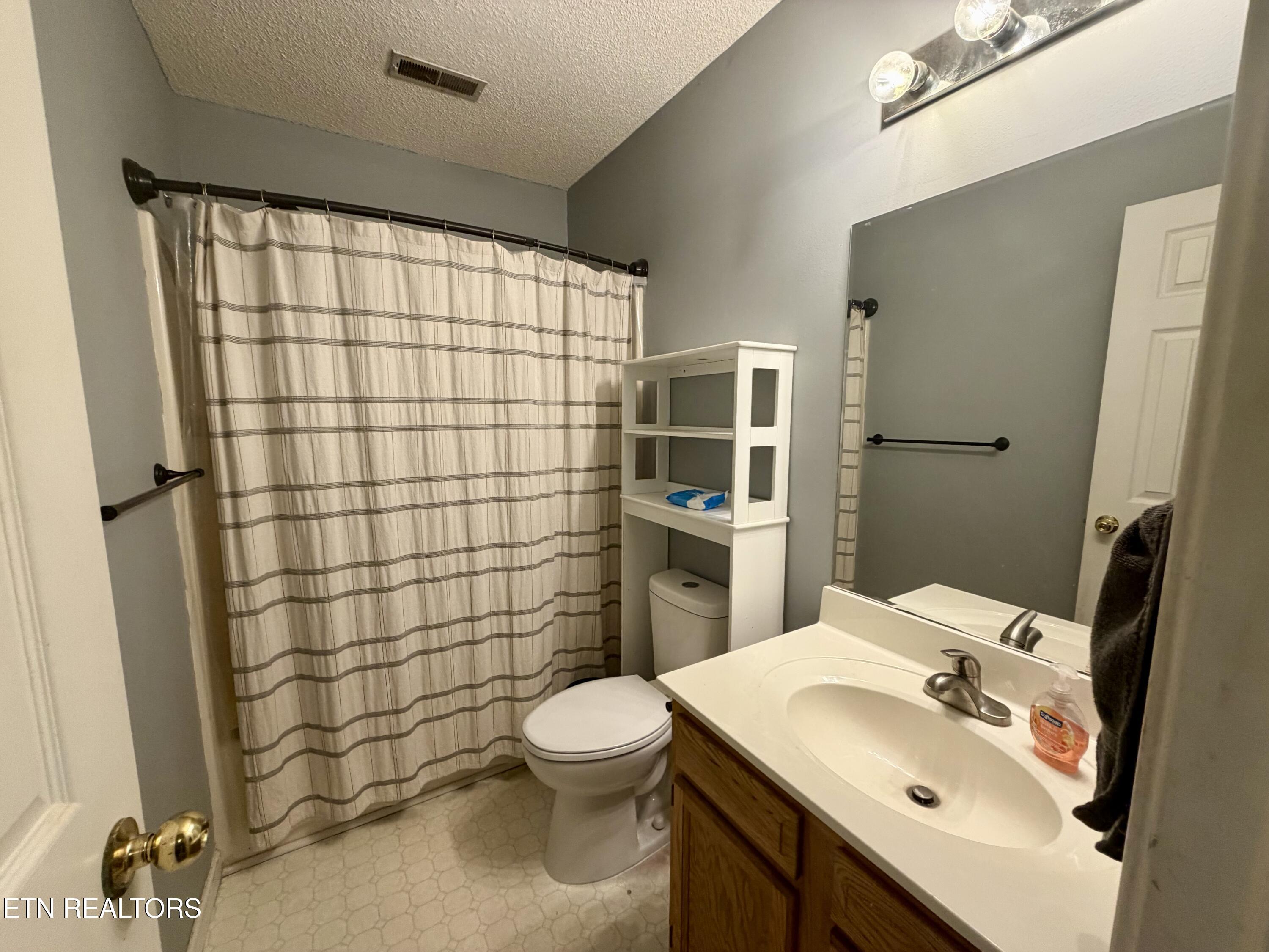 8134 Marsala Lane Knoxville TN 37938