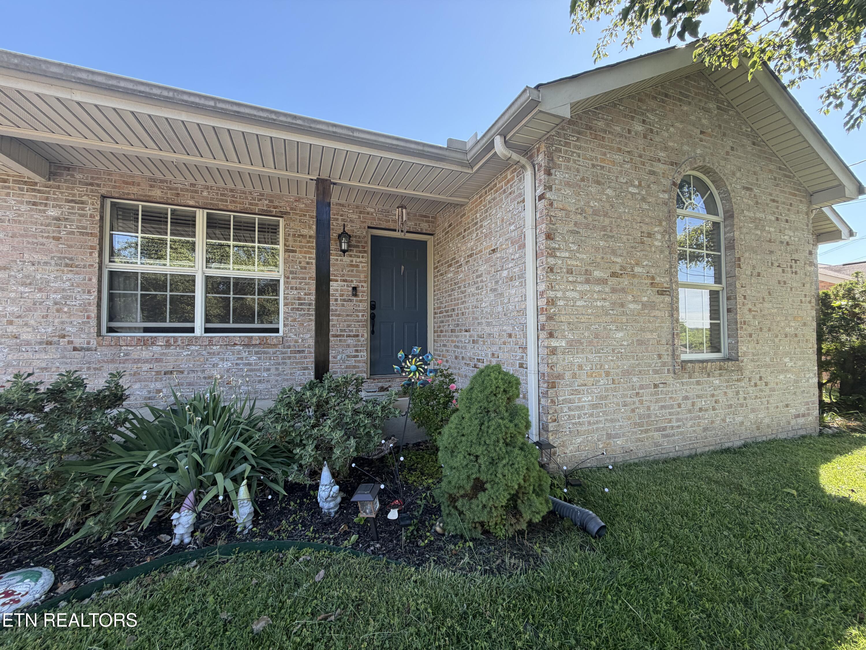 8134 Marsala Lane Knoxville TN 37938