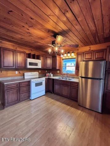 909 W Morris Street Sweetwater TN 37874