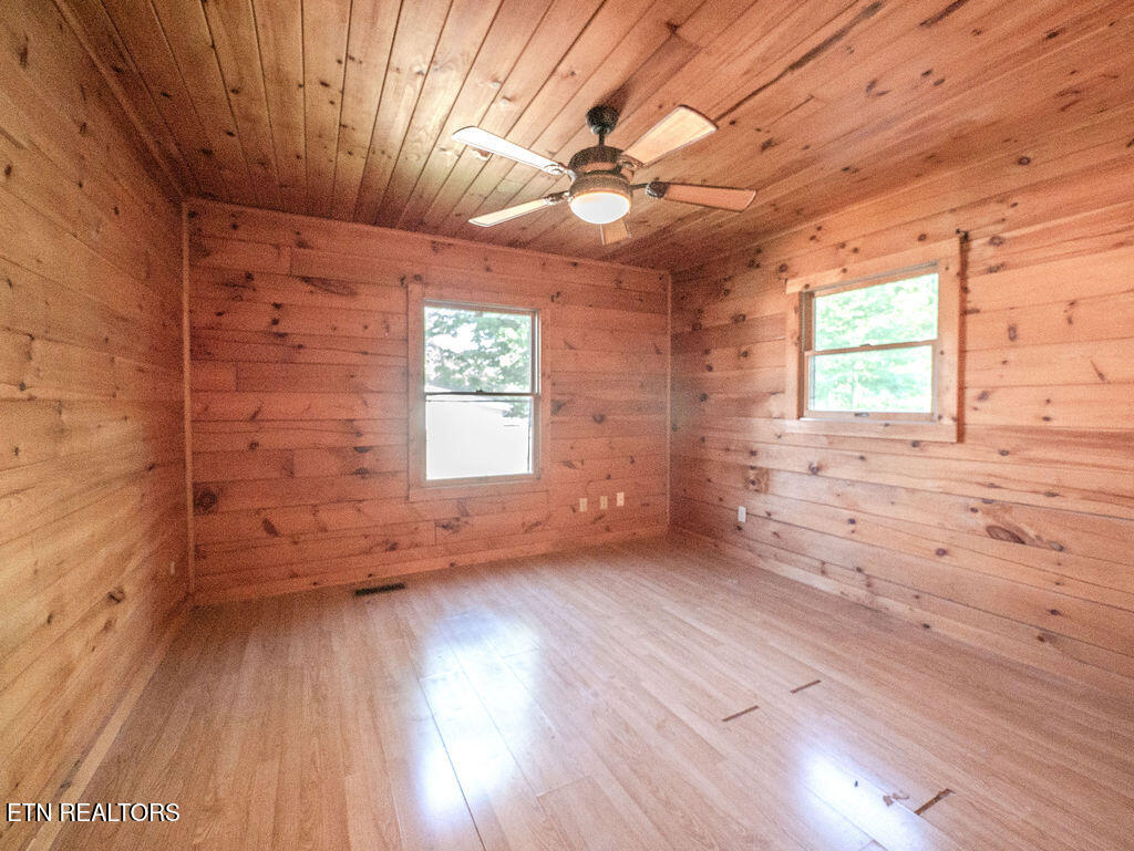 909 W Morris Street Sweetwater TN 37874