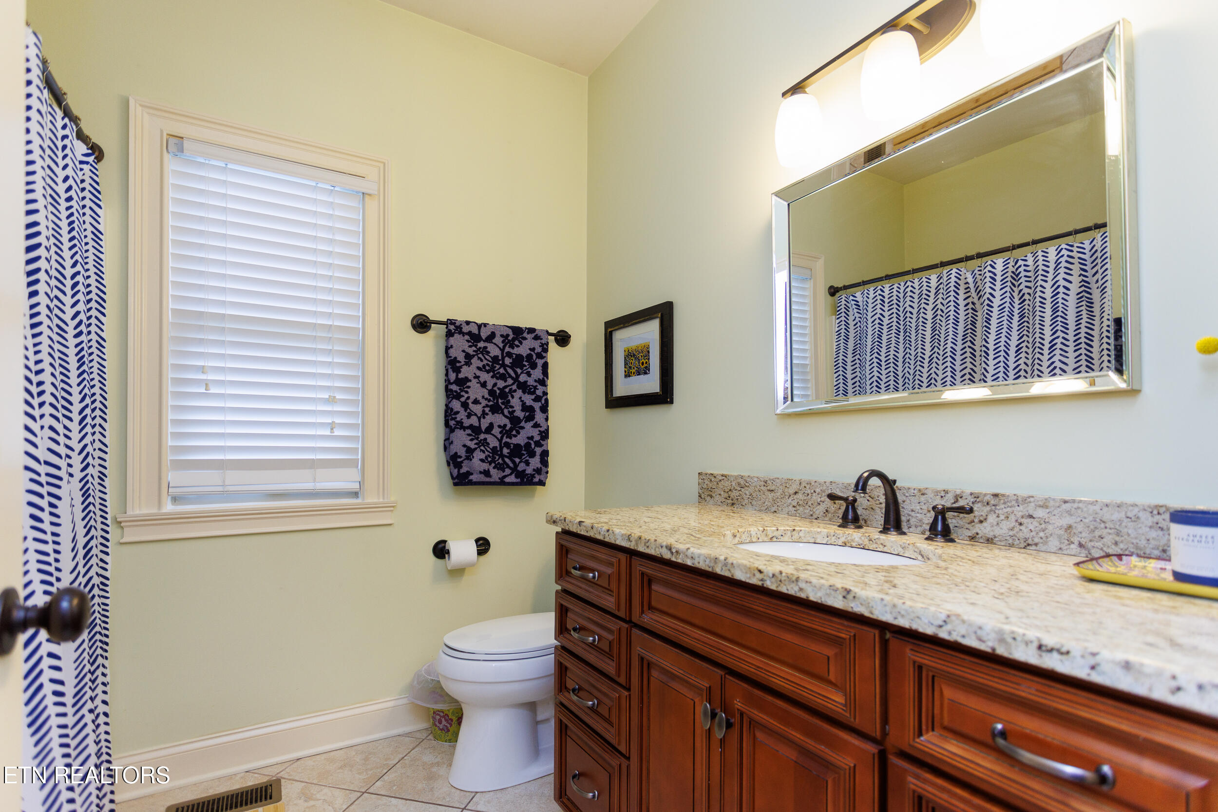 299 E Deer Creek Drive Crossville TN 38571