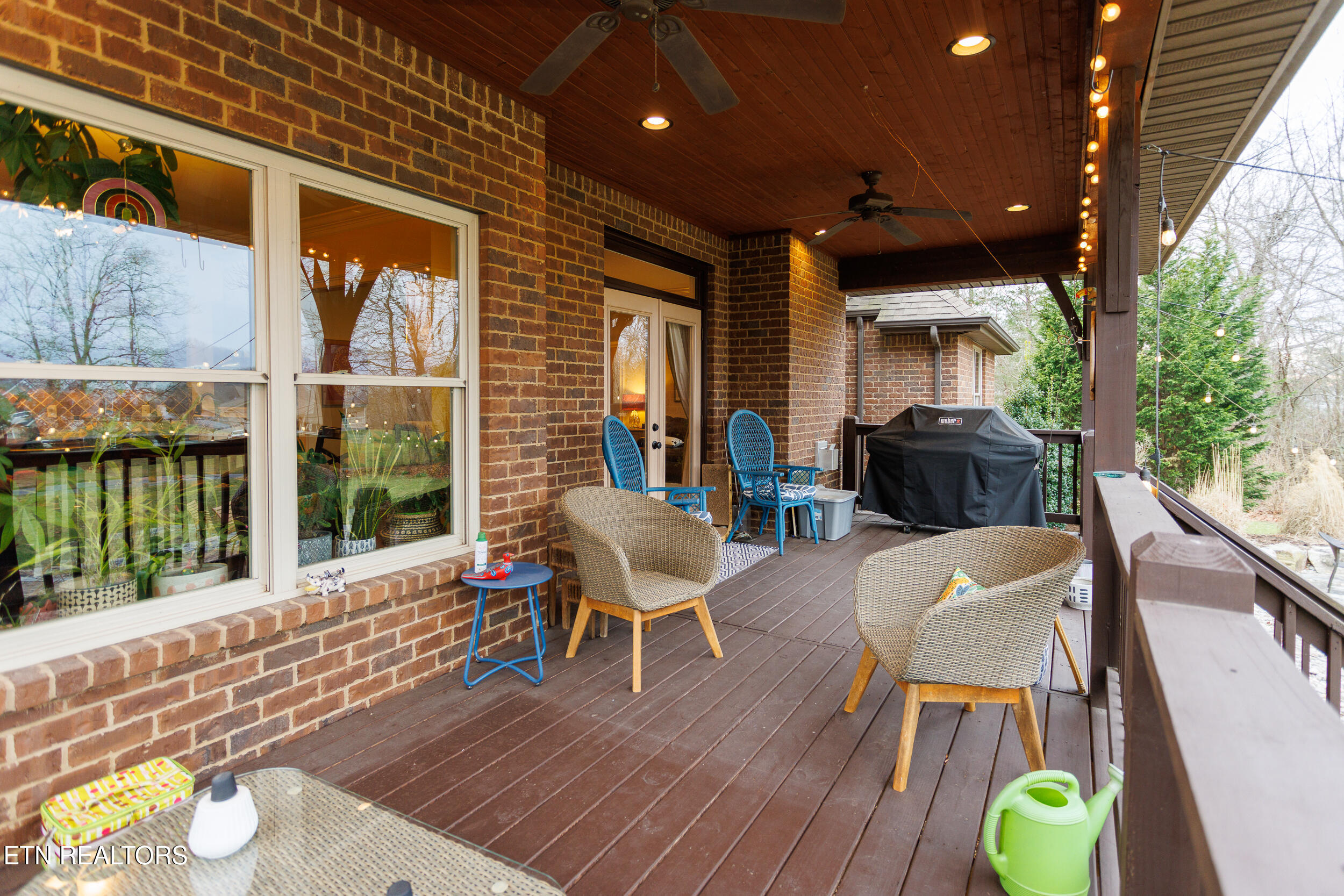 299 E Deer Creek Drive Crossville TN 38571